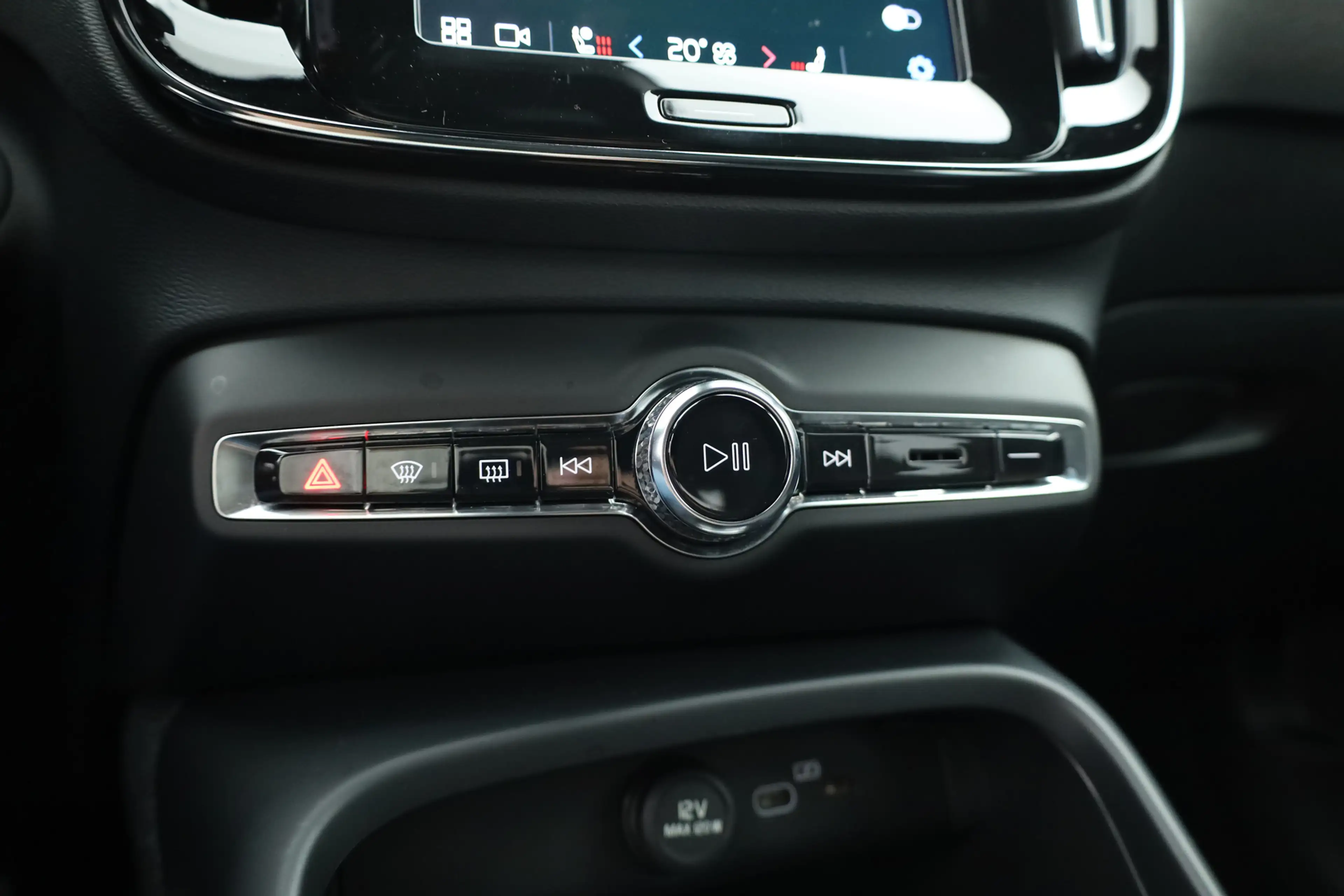 Volvo XC40 Recharge Twin 408PK Ultimate | Pano-dak | Trekhaak — photo 31