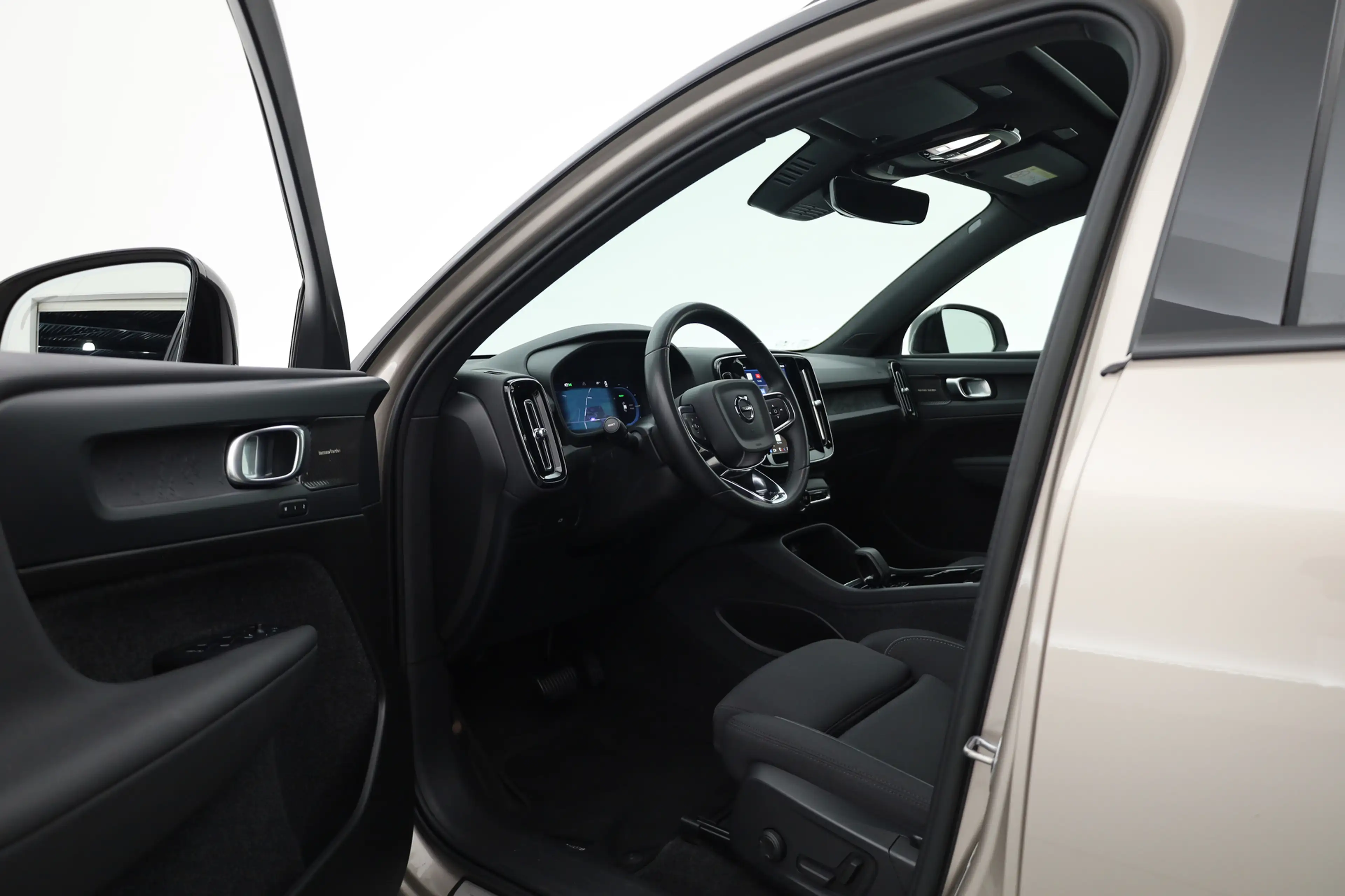 Volvo XC40 Recharge Twin 408PK Ultimate | Pano-dak | Trekhaak — photo 4