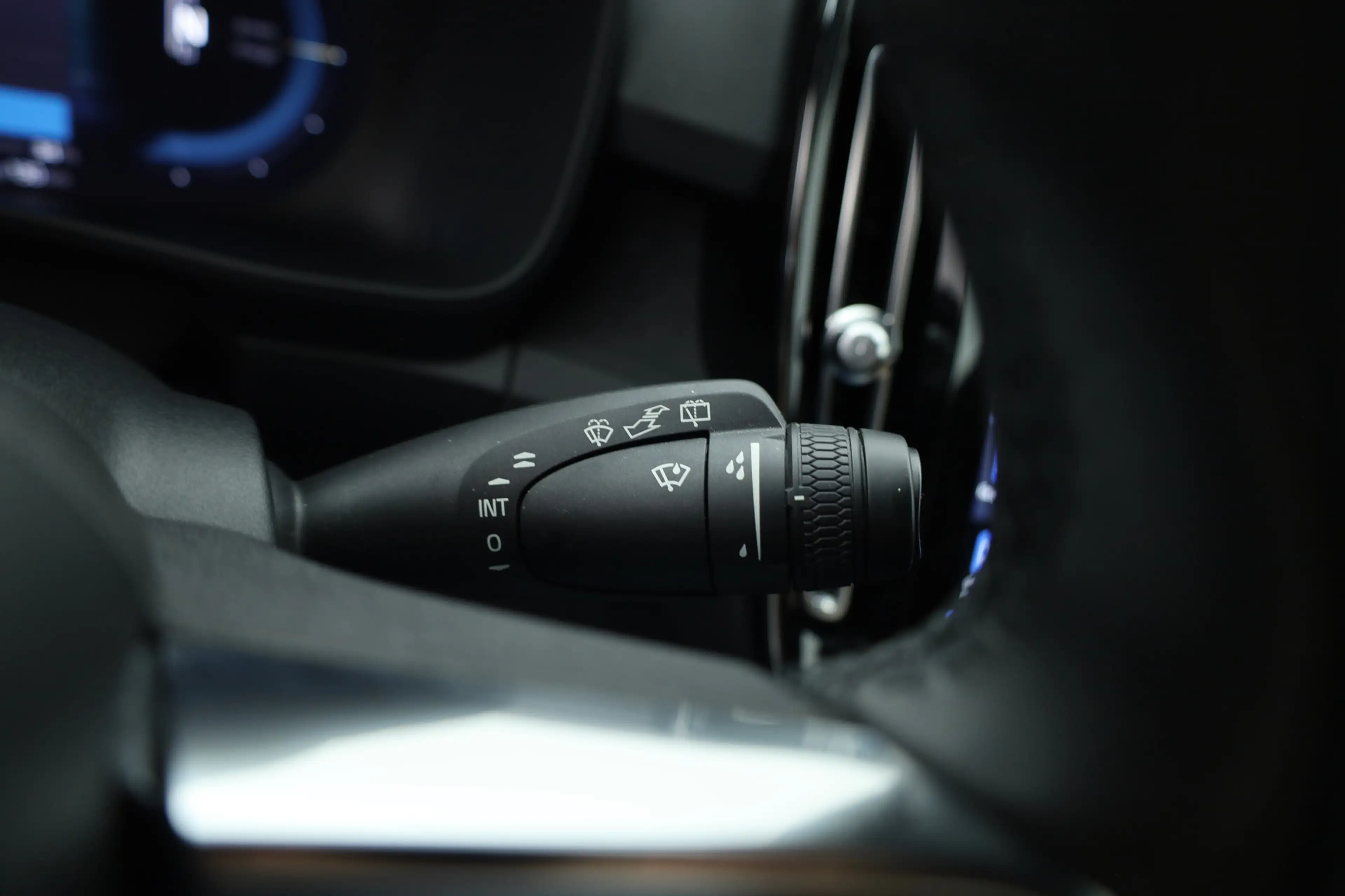 Volvo XC40 Recharge Twin 408PK Ultimate | Pano-dak | Trekhaak — photo 16