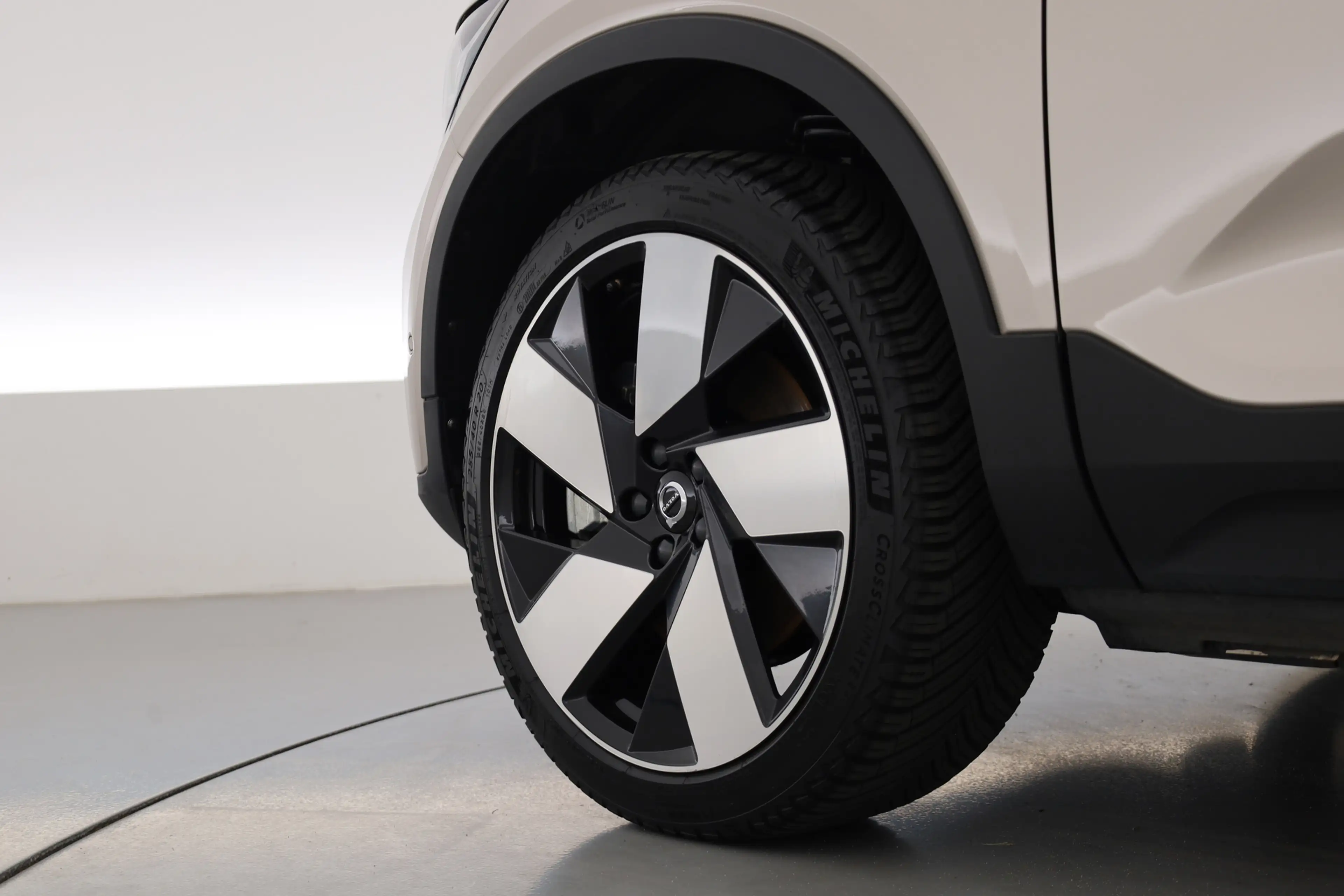 Volvo XC40 Recharge Twin 408PK Ultimate | Pano-dak | Trekhaak — photo 43