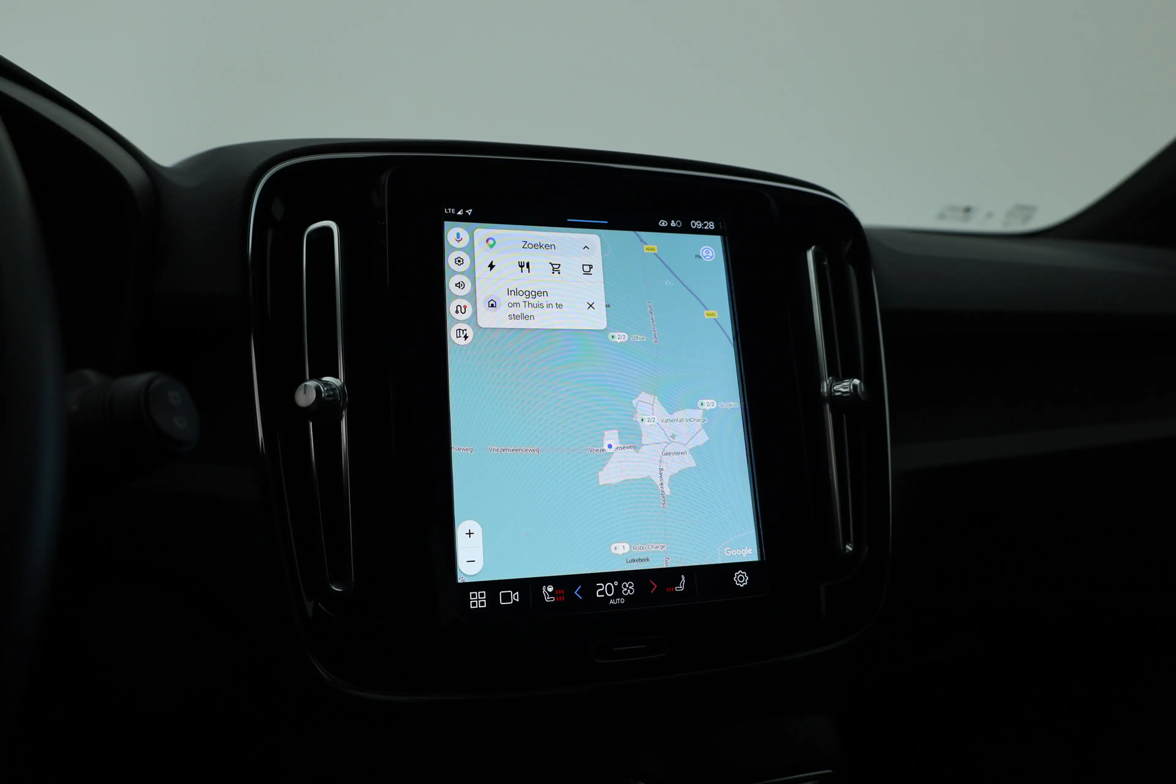 Volvo XC40 Recharge Twin 408PK Ultimate | Pano-dak | Trekhaak — photo 20