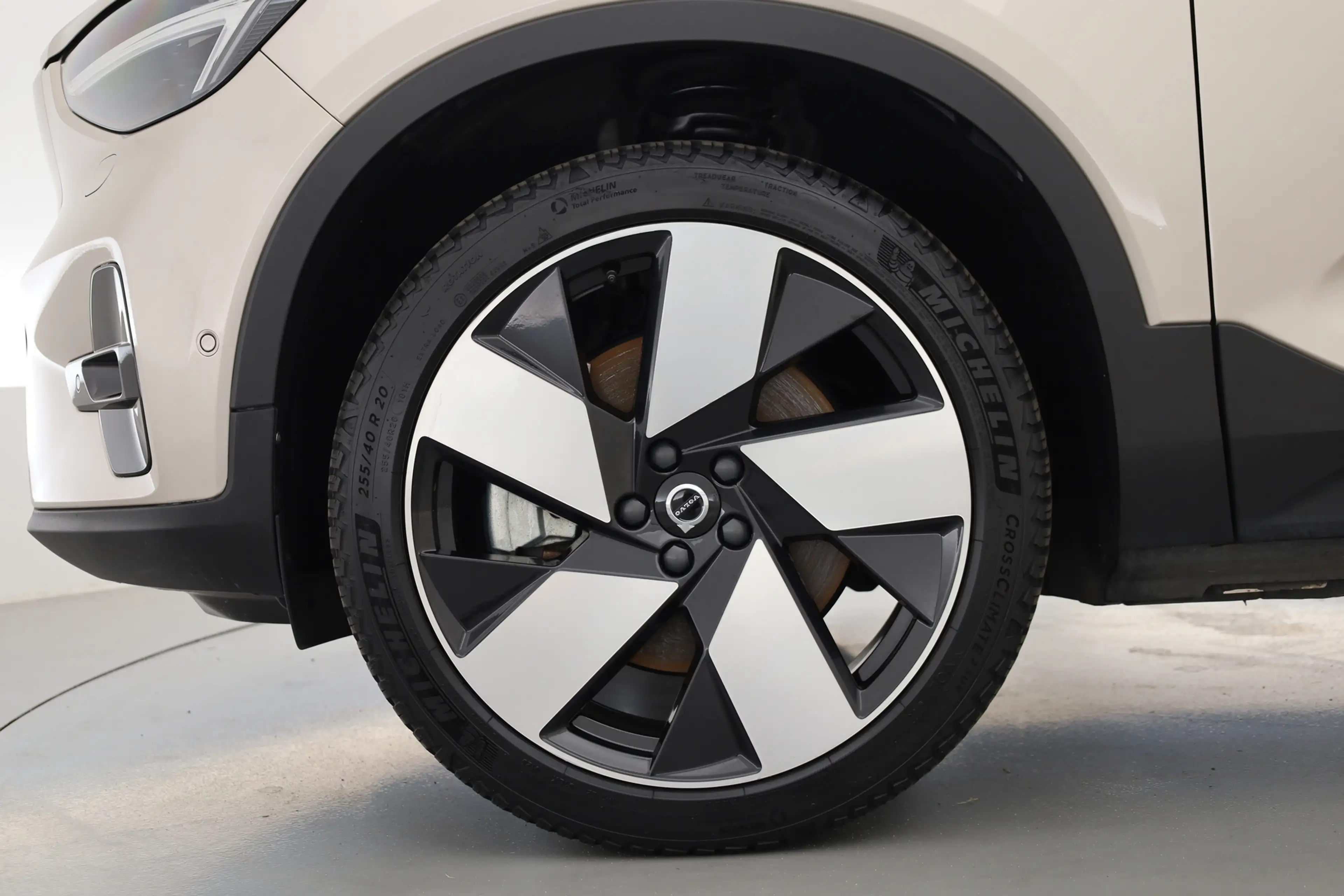 Volvo XC40 Recharge Twin 408PK Ultimate | Pano-dak | Trekhaak — photo 42