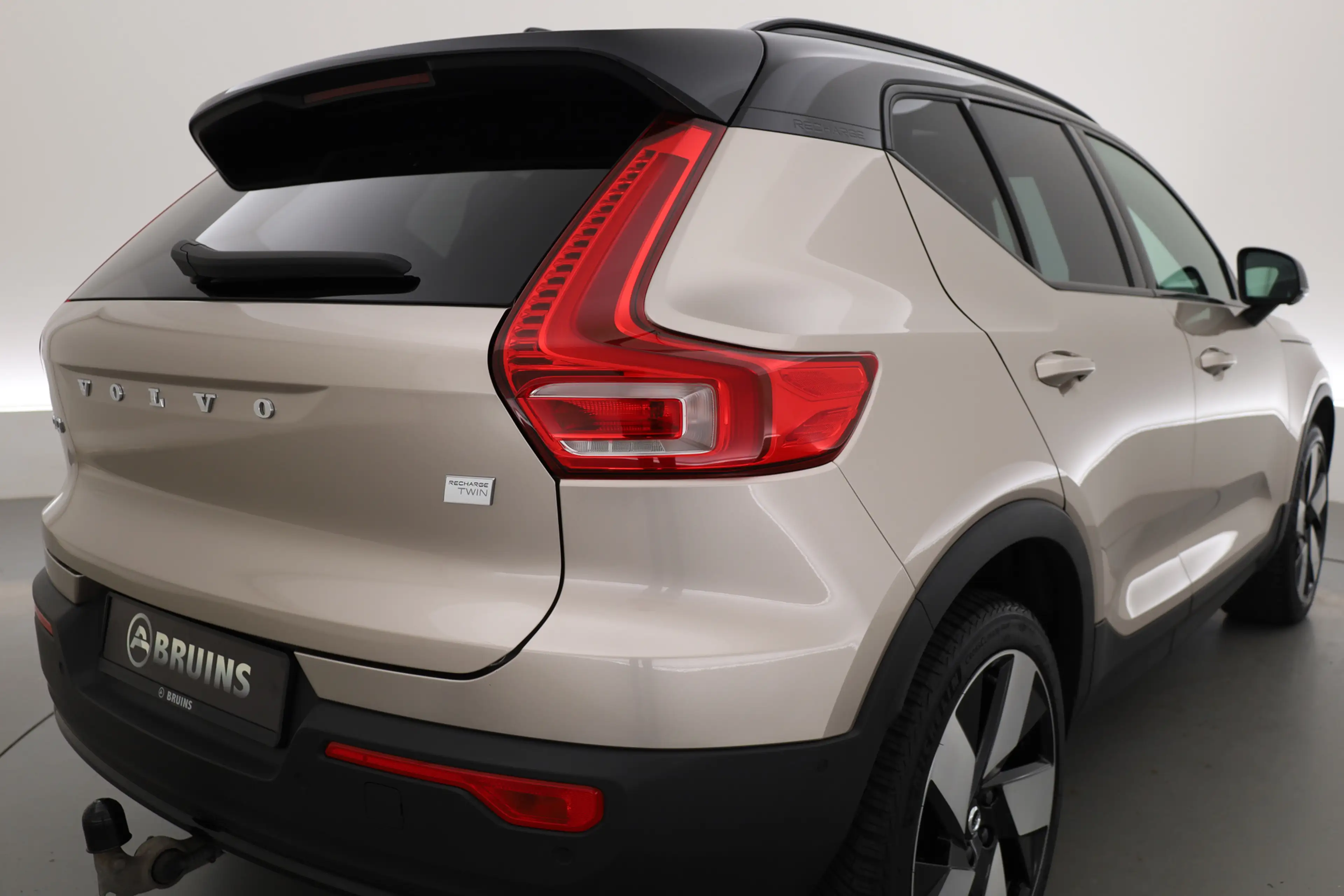 Volvo XC40 Recharge Twin 408PK Ultimate | Pano-dak | Trekhaak — photo 46