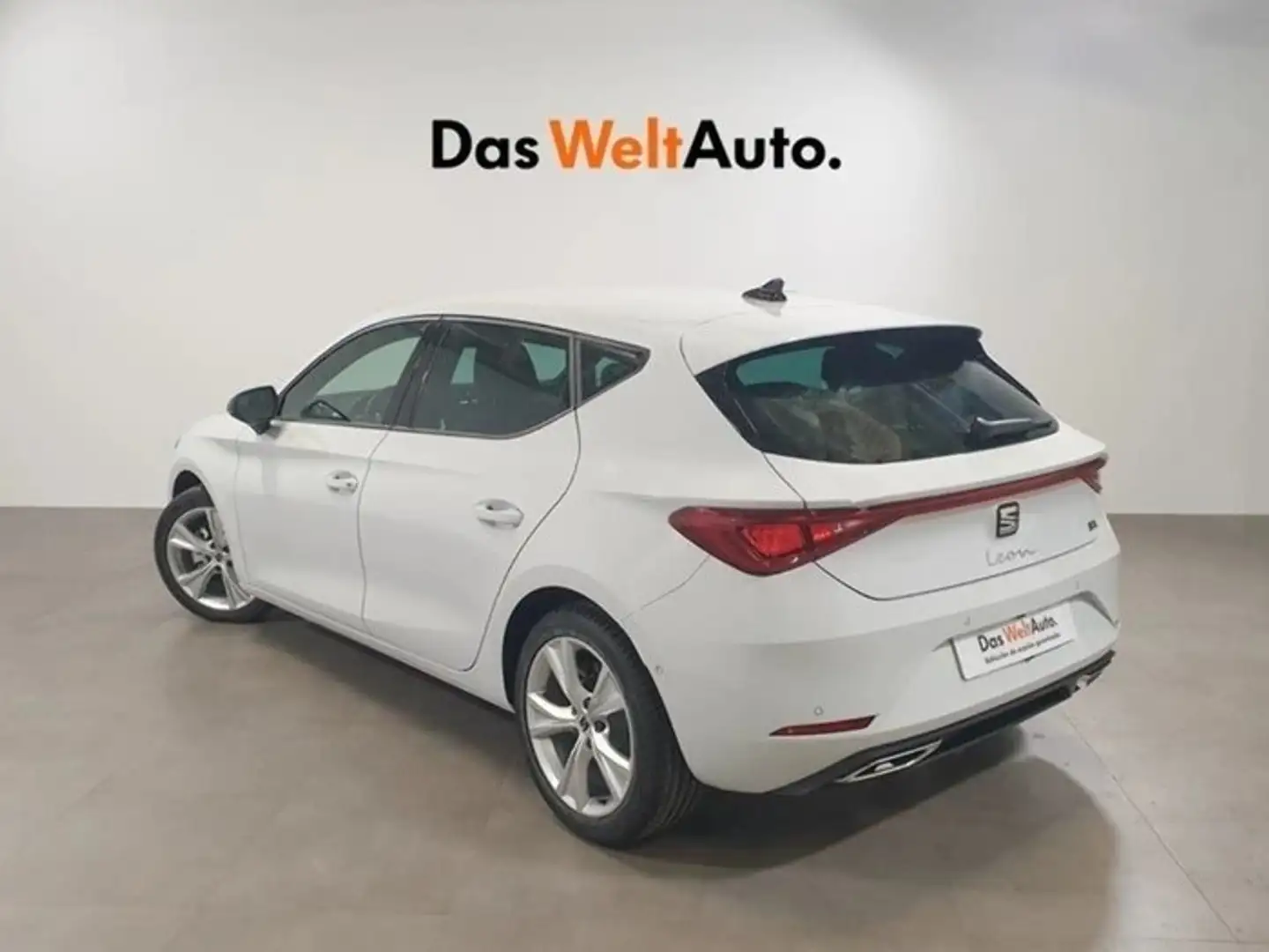 SEAT Leon 1.5 TSI S&S FR 25º Aniversario 115 Blanco - 2
