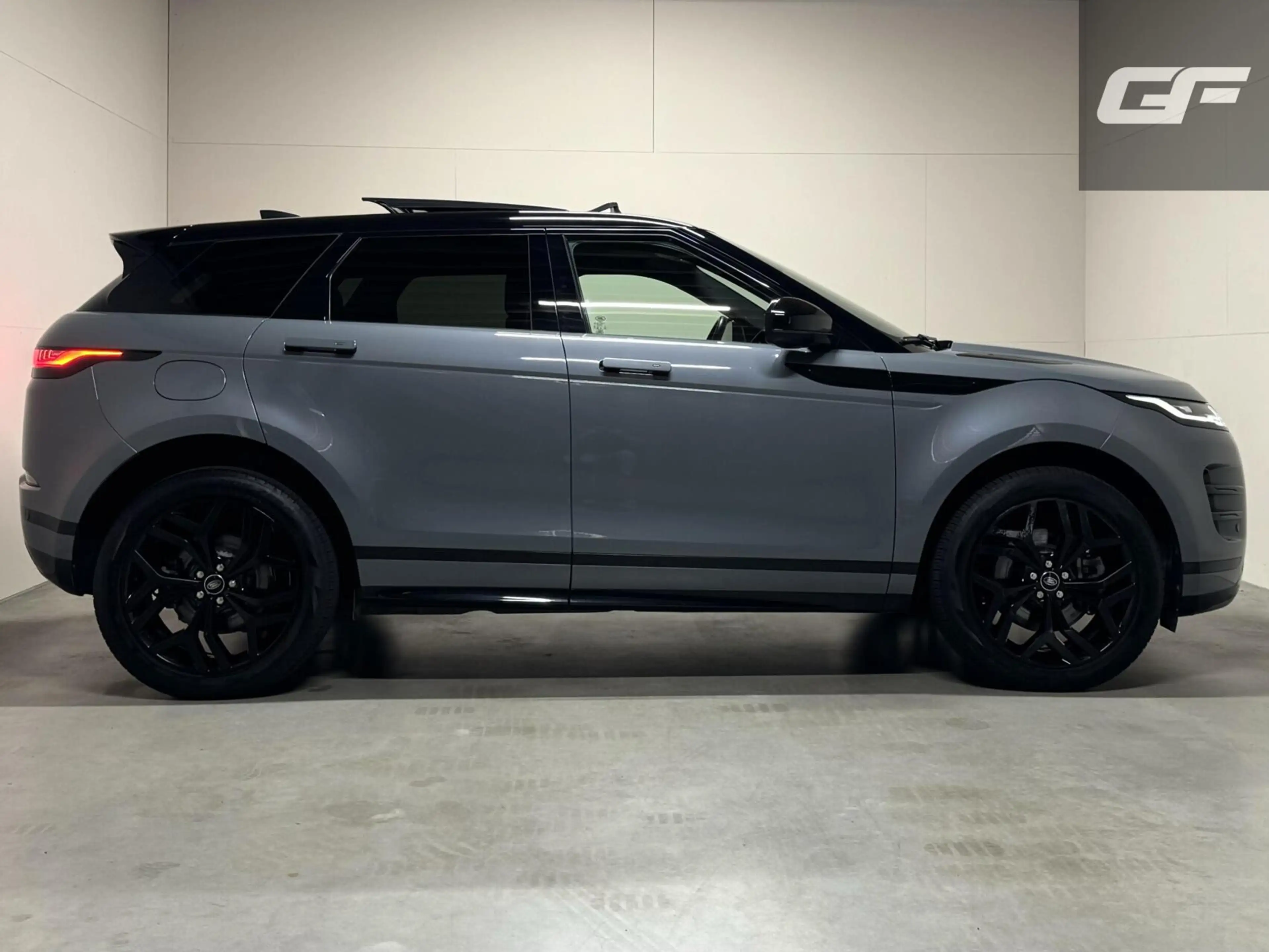 Land Rover Range Rover Evoque 1.5 P300e AWD R-Dynamic SE Pano Merdian — photo 4