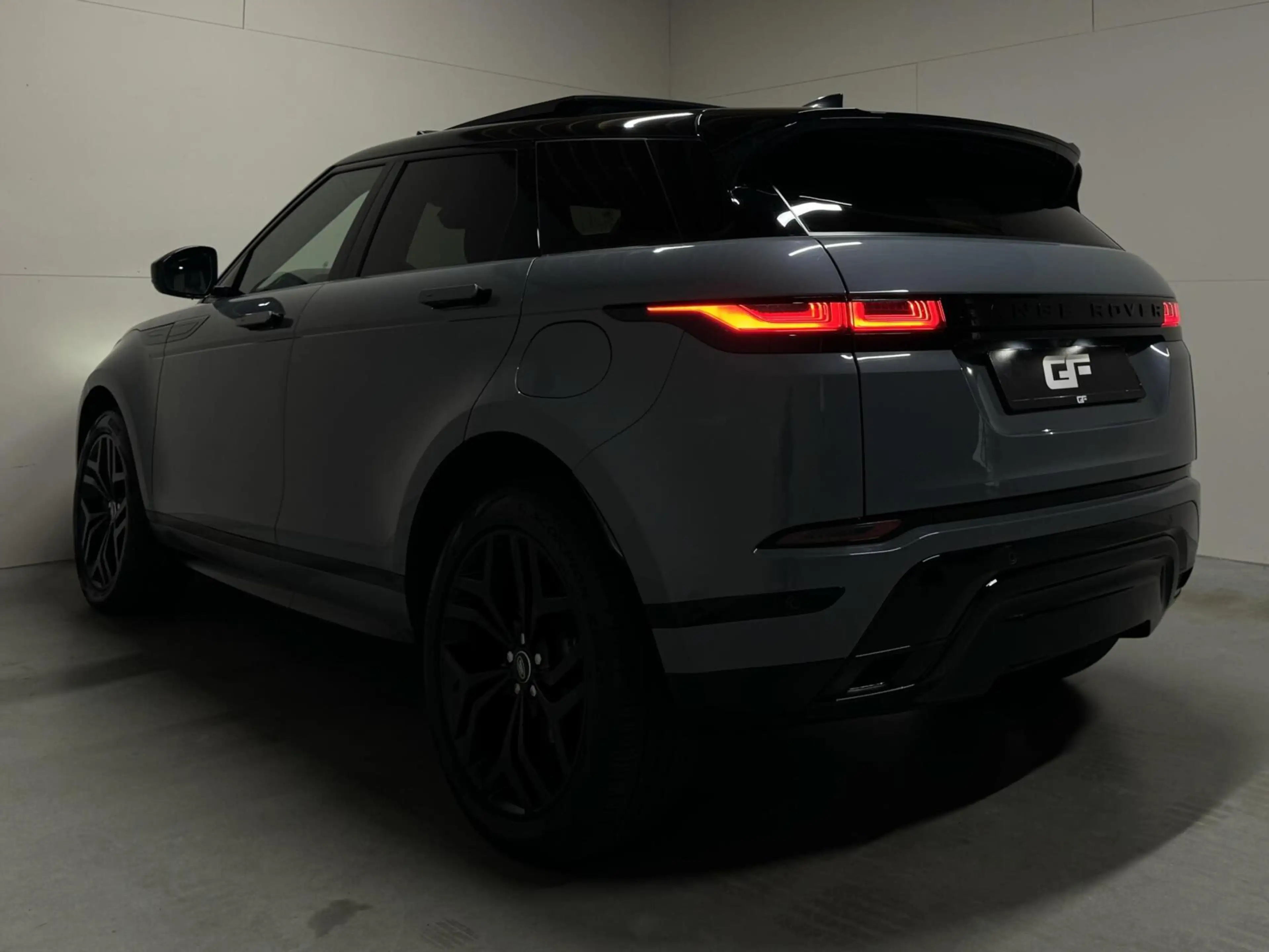 Land Rover Range Rover Evoque 1.5 P300e AWD R-Dynamic SE Pano Merdian — photo 10
