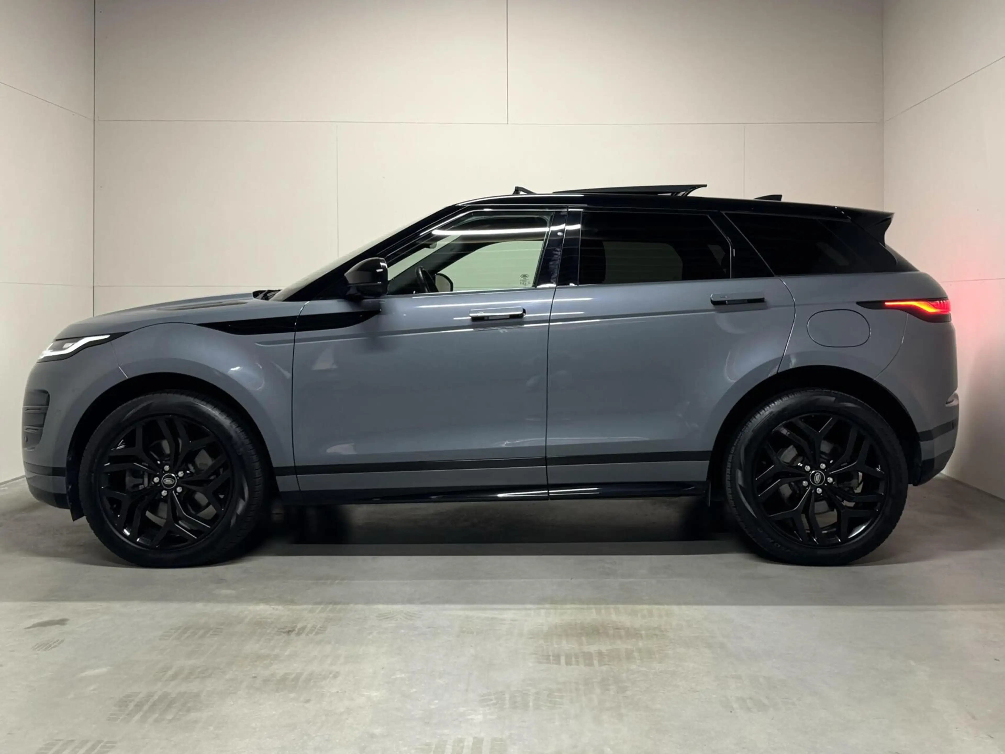 Land Rover Range Rover Evoque 1.5 P300e AWD R-Dynamic SE Pano Merdian — photo 14