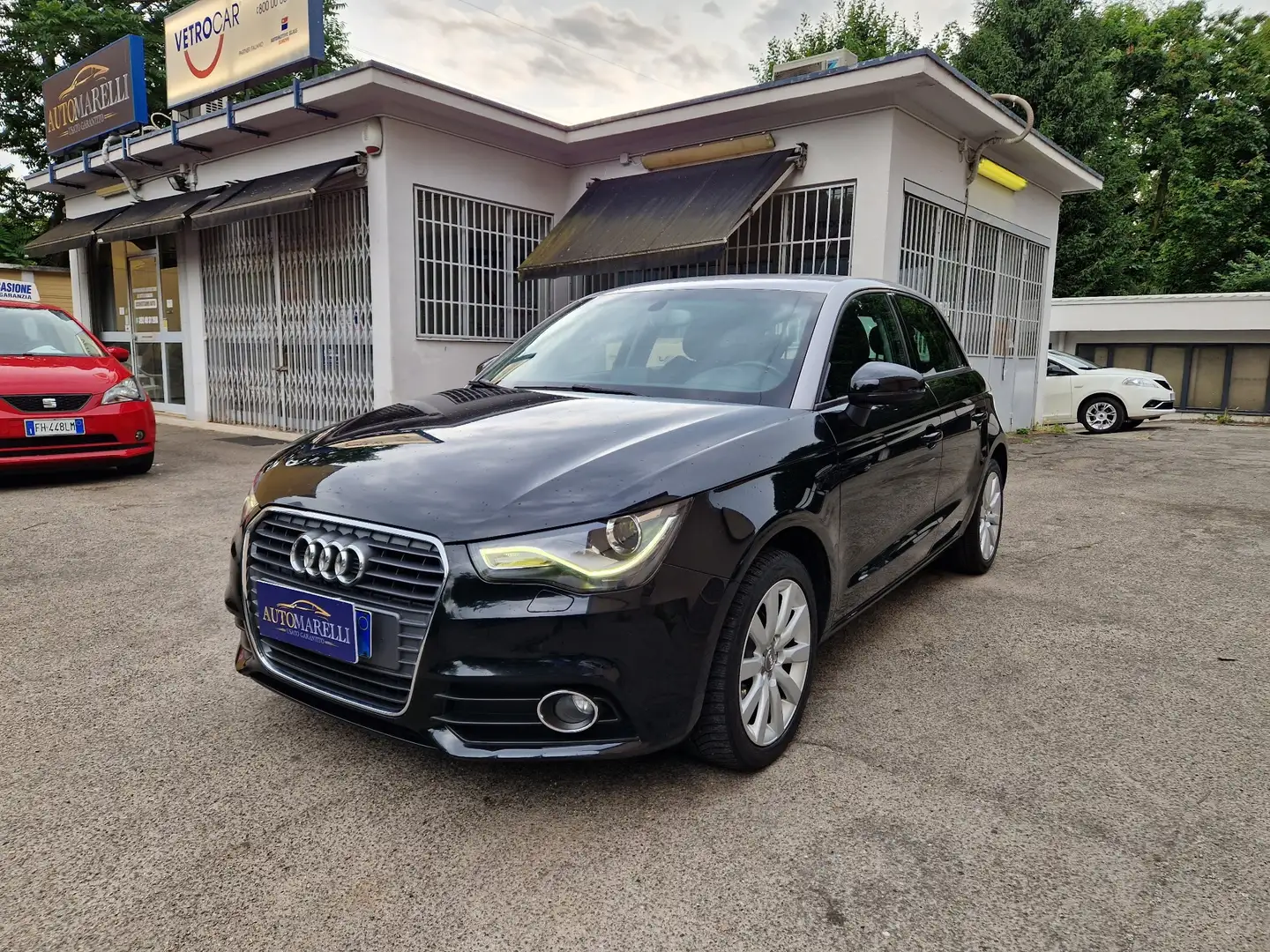 Audi A1 SPB 1.6 tdi Attraction 90cv *OK NEOPATENTATI * Negro - 1