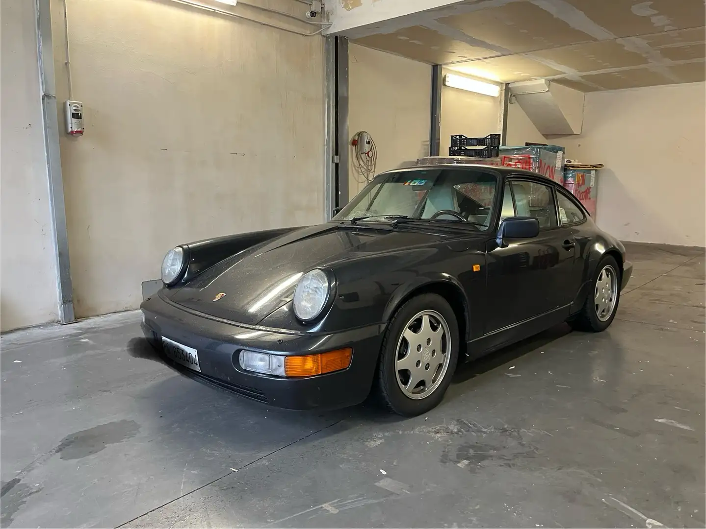 Porsche 964 911 Coupe 3.6 Carrera 4 - 1