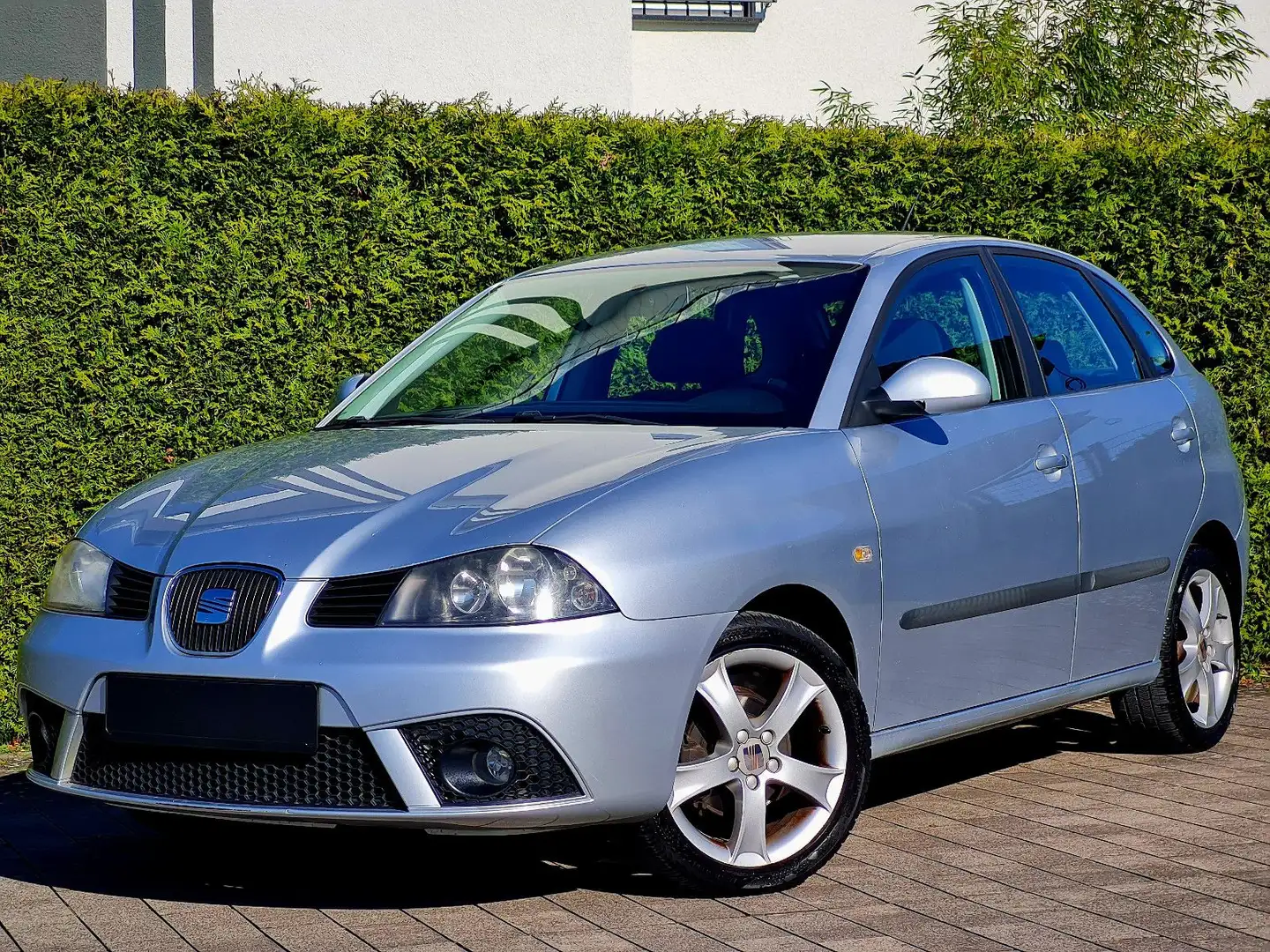 SEAT Ibiza Sport Edition (5-türer) Silber - 1
