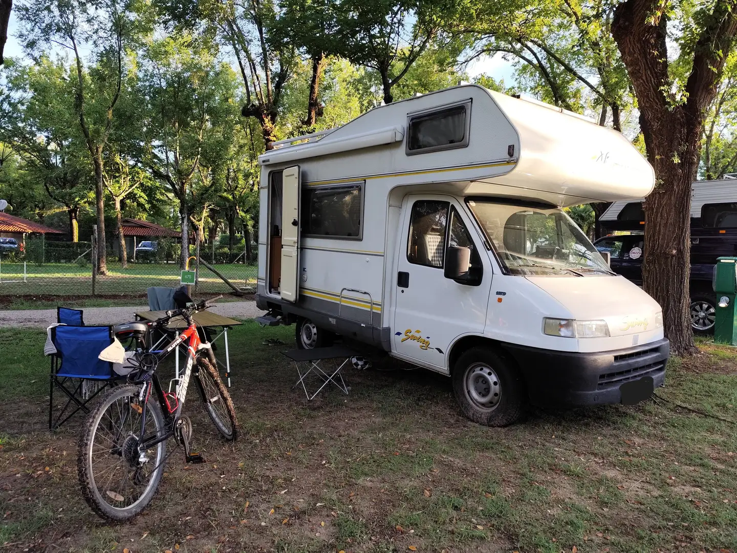 Fiat Hymer Swing 494 Белый - 1