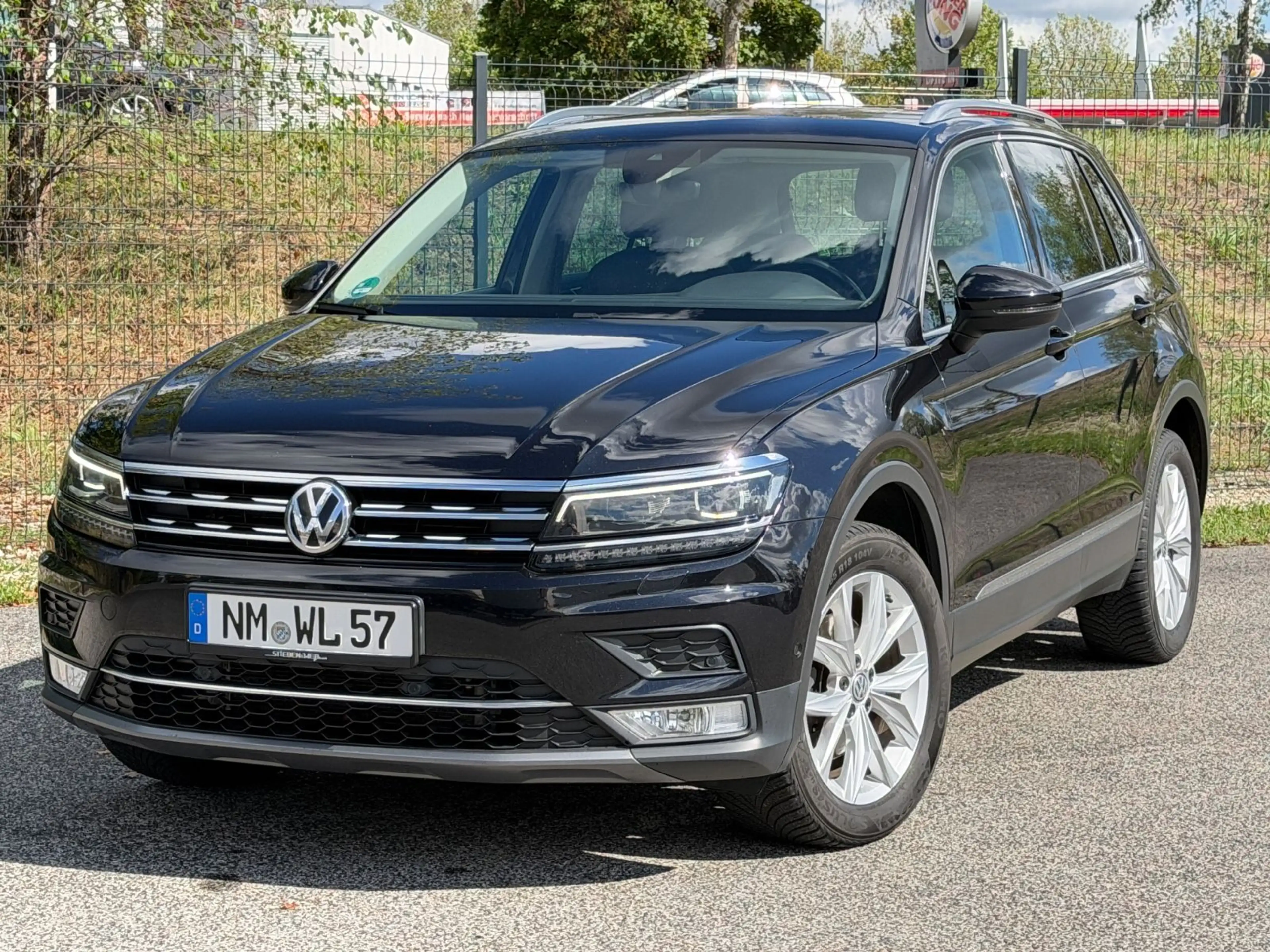 Volkswagen Tiguan Highline BMT/Start-Stopp 4Motion — photo 2
