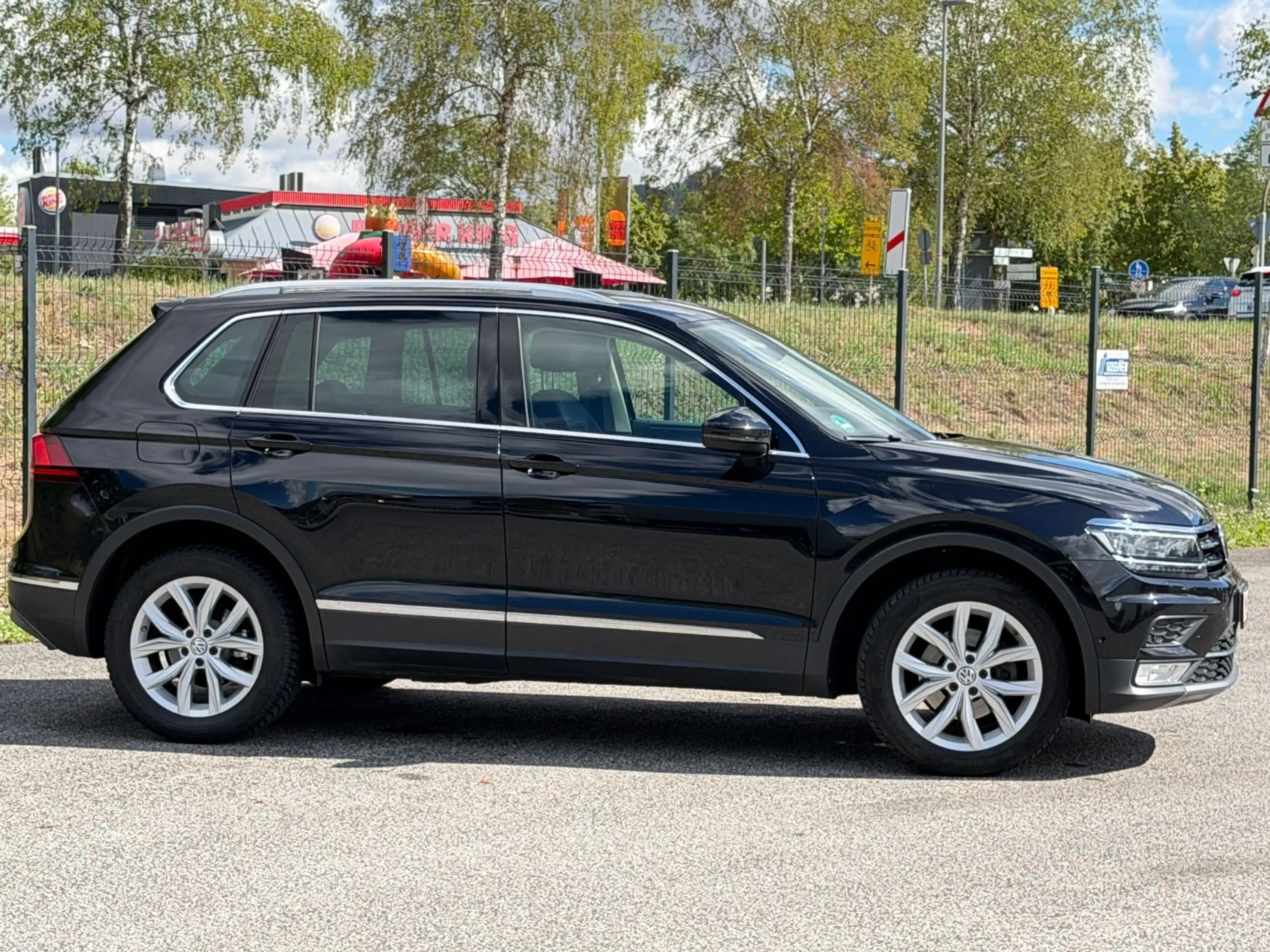 Volkswagen Tiguan Highline BMT/Start-Stopp 4Motion — photo 7
