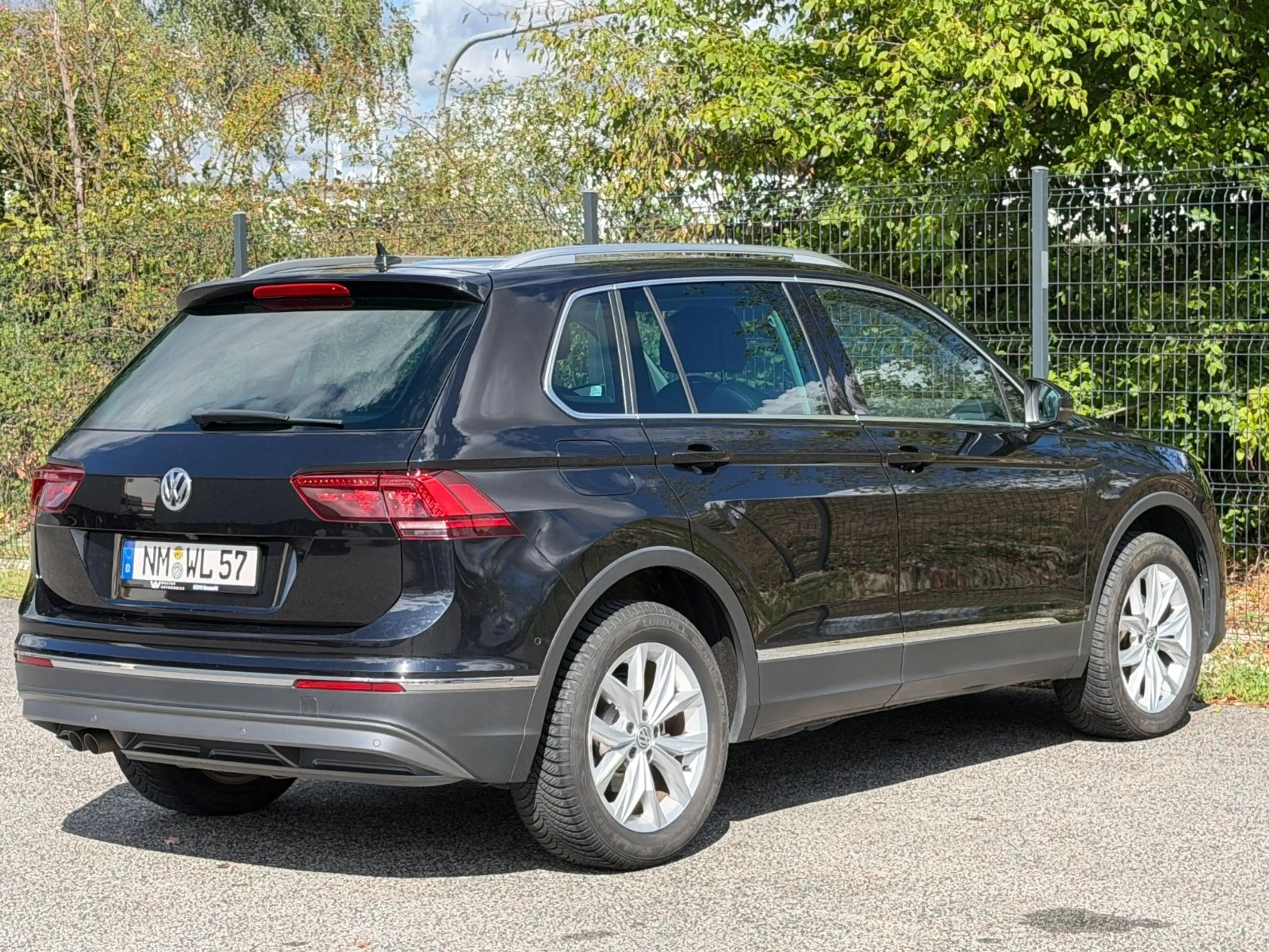 Volkswagen Tiguan Highline BMT/Start-Stopp 4Motion — photo 11