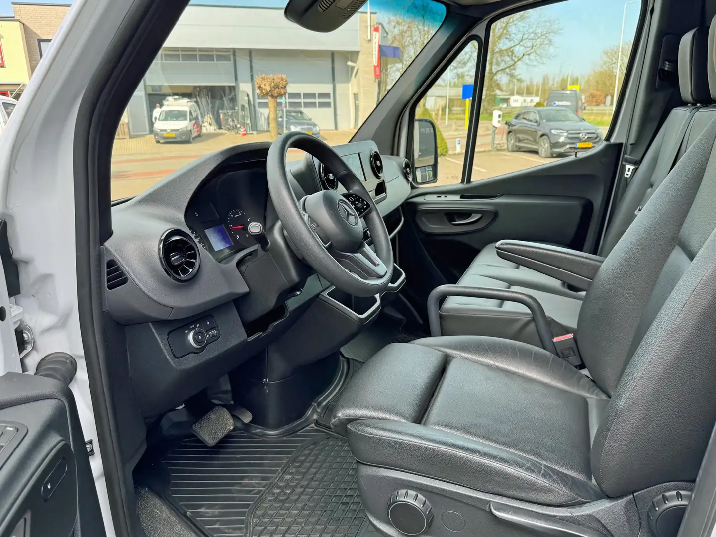 Mercedes-Benz Sprinter 317 CDI L2H2 BPM vrij Trekhaak 9G-Tronic 270° acht Wit - 2