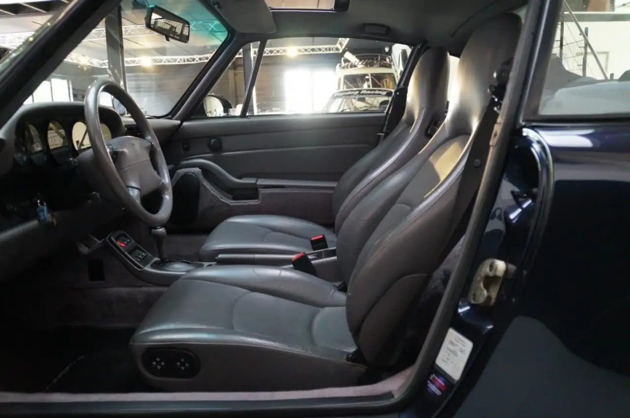 Porsche 993 Carrera 2 Tiptronic (1995), foto 8