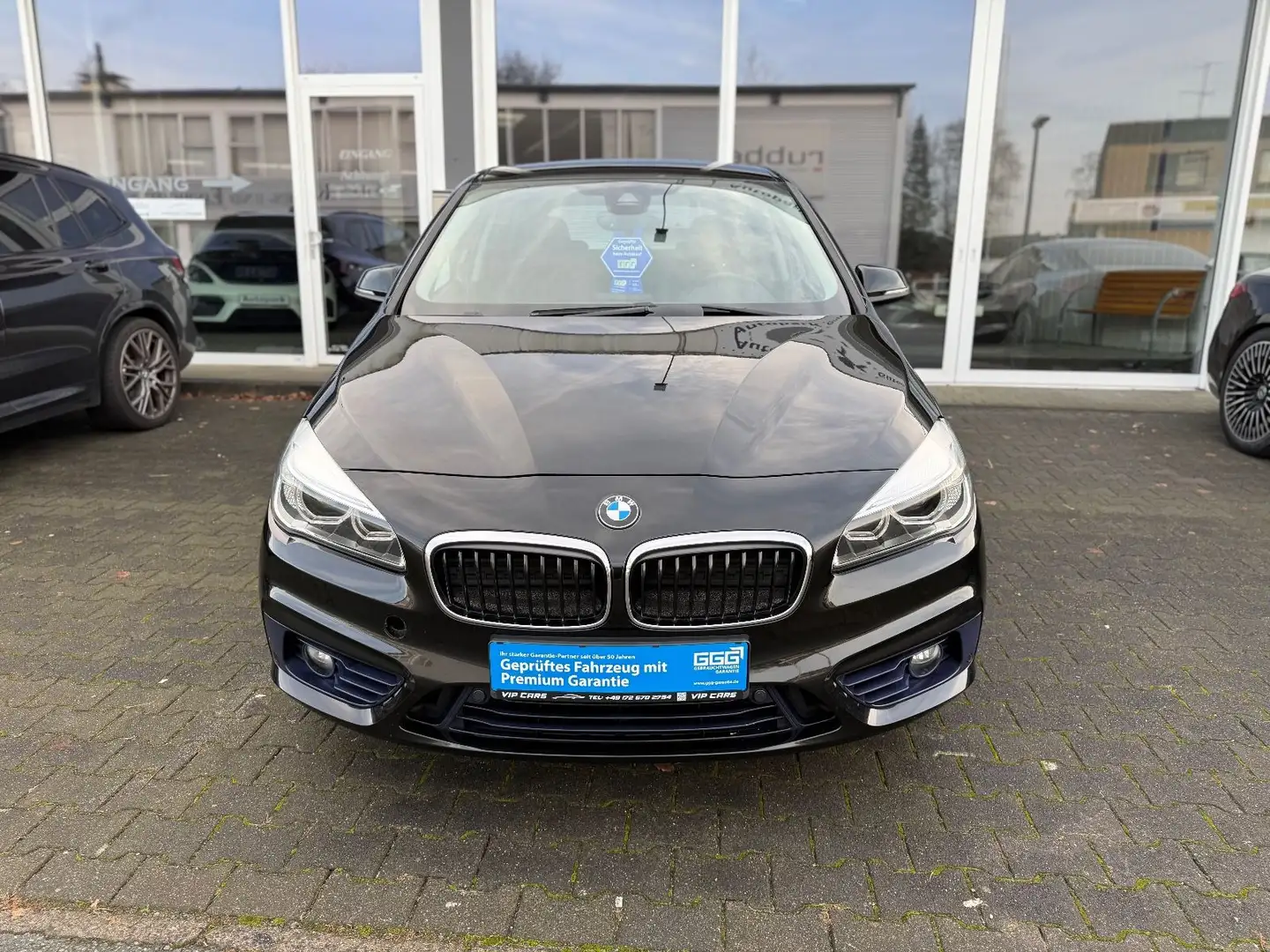 BMW 218 Sport Line*SHG*Navi*KeyLees* Schwarz - 2