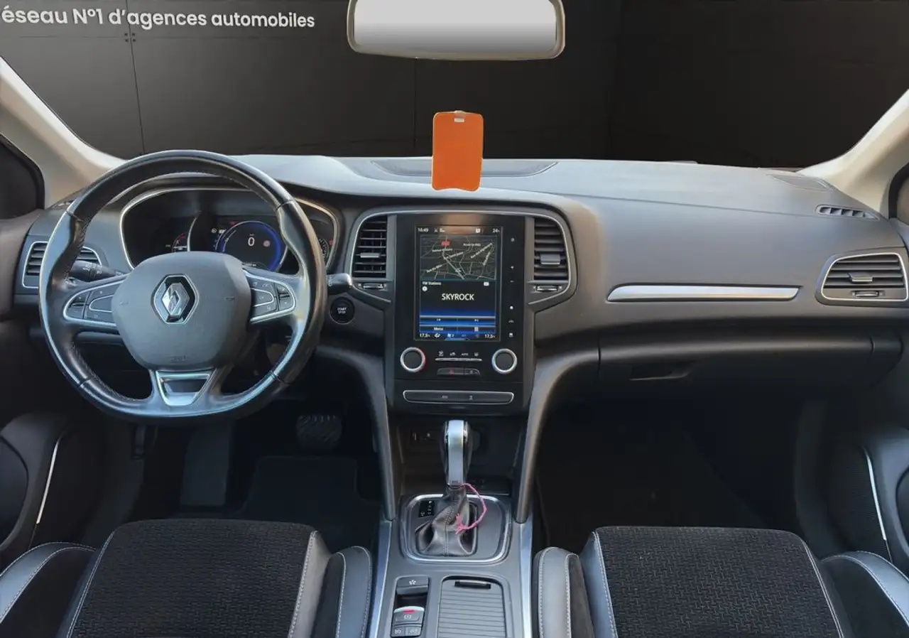 Renault Megane Berline — photo 3
