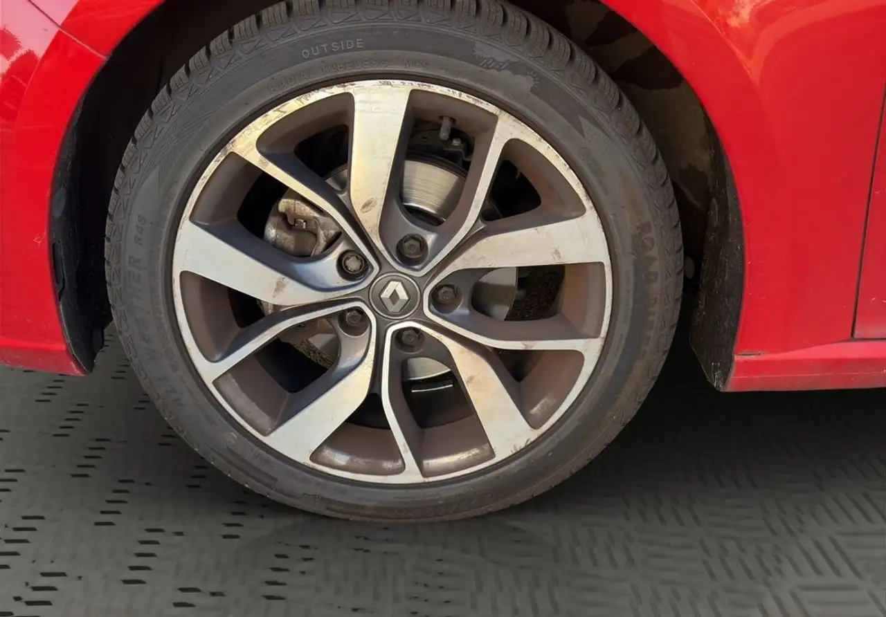 Renault Megane Berline — photo 29