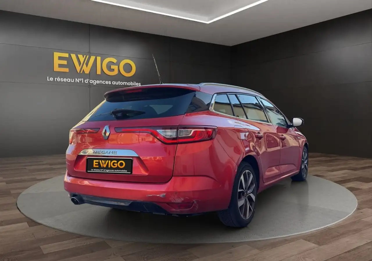Renault Megane Berline — photo 11