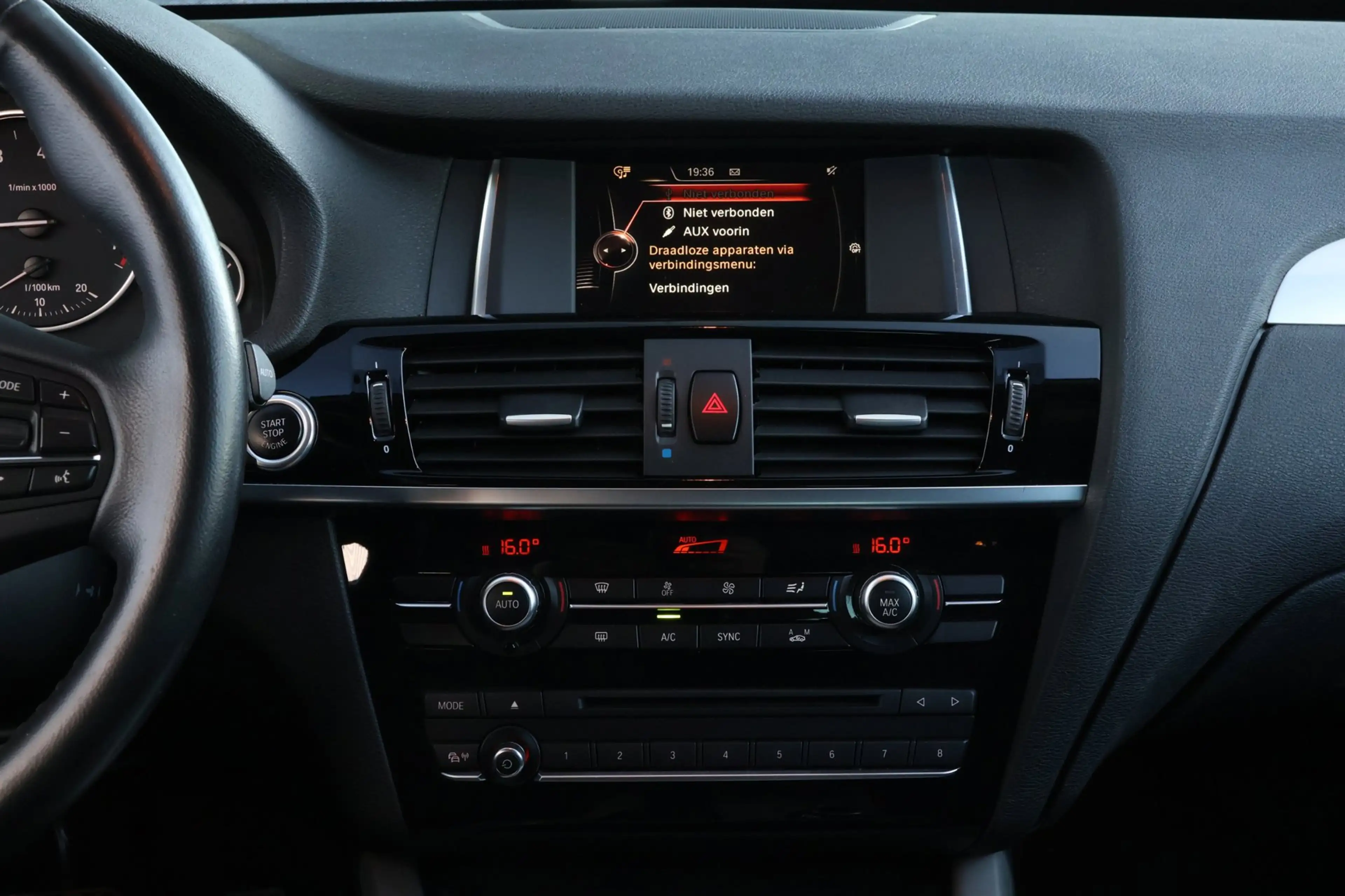 BMW X3 SDrive20i Executive|Trekhaak|Xenon|keurig!|NAP!|Al — photo 15