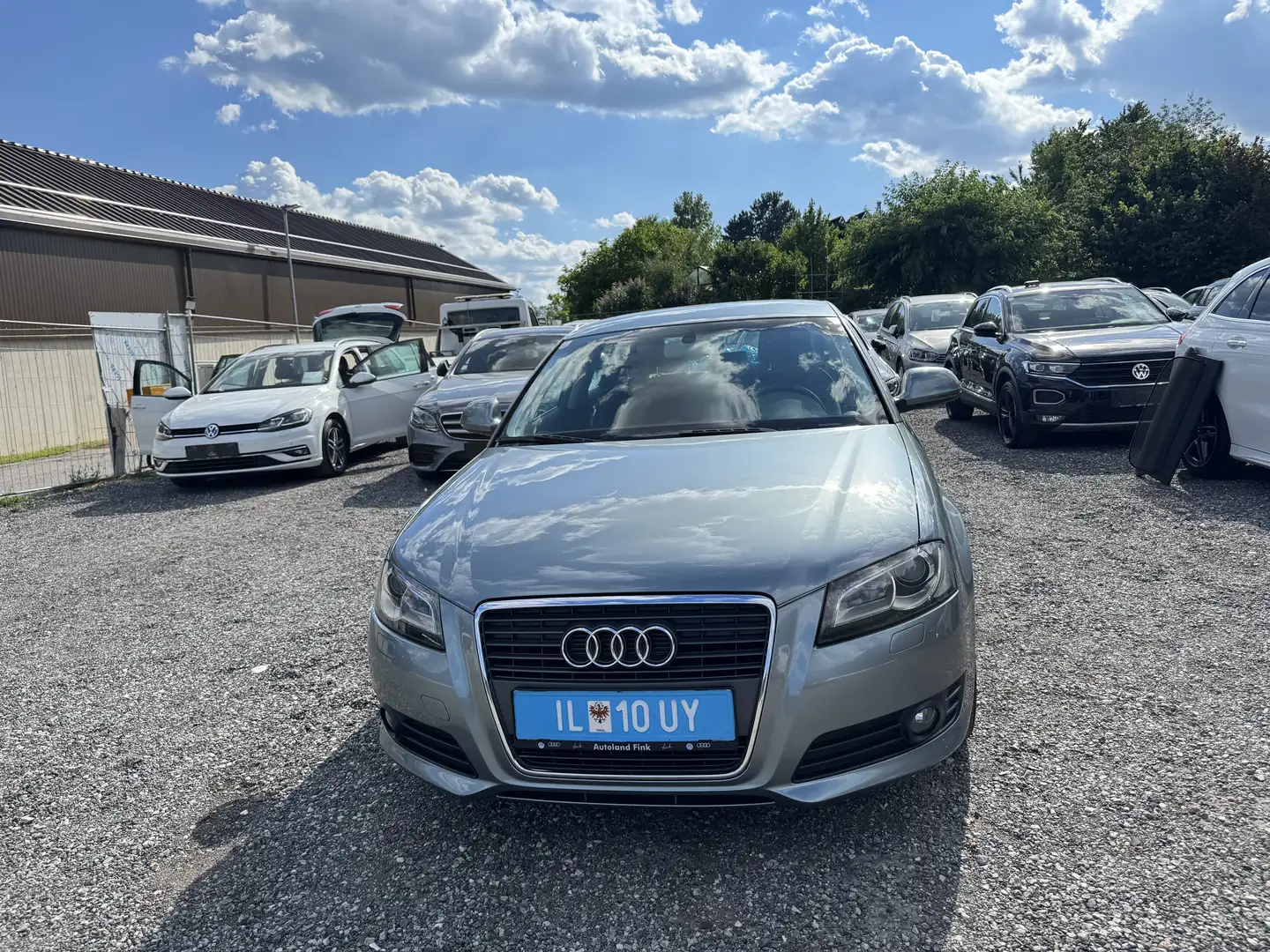 Audi A3 1.4 TFSI Ambition Grau - 2