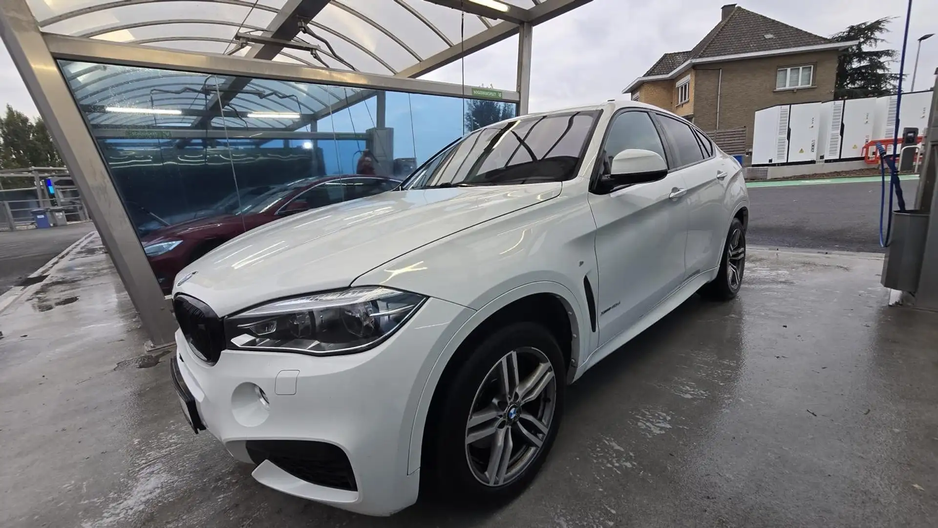 BMW X6 xDrive40d - 1