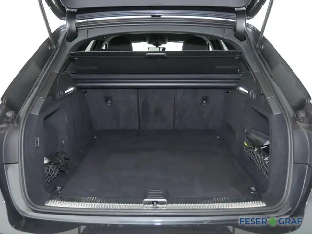 Audi A4 view 12