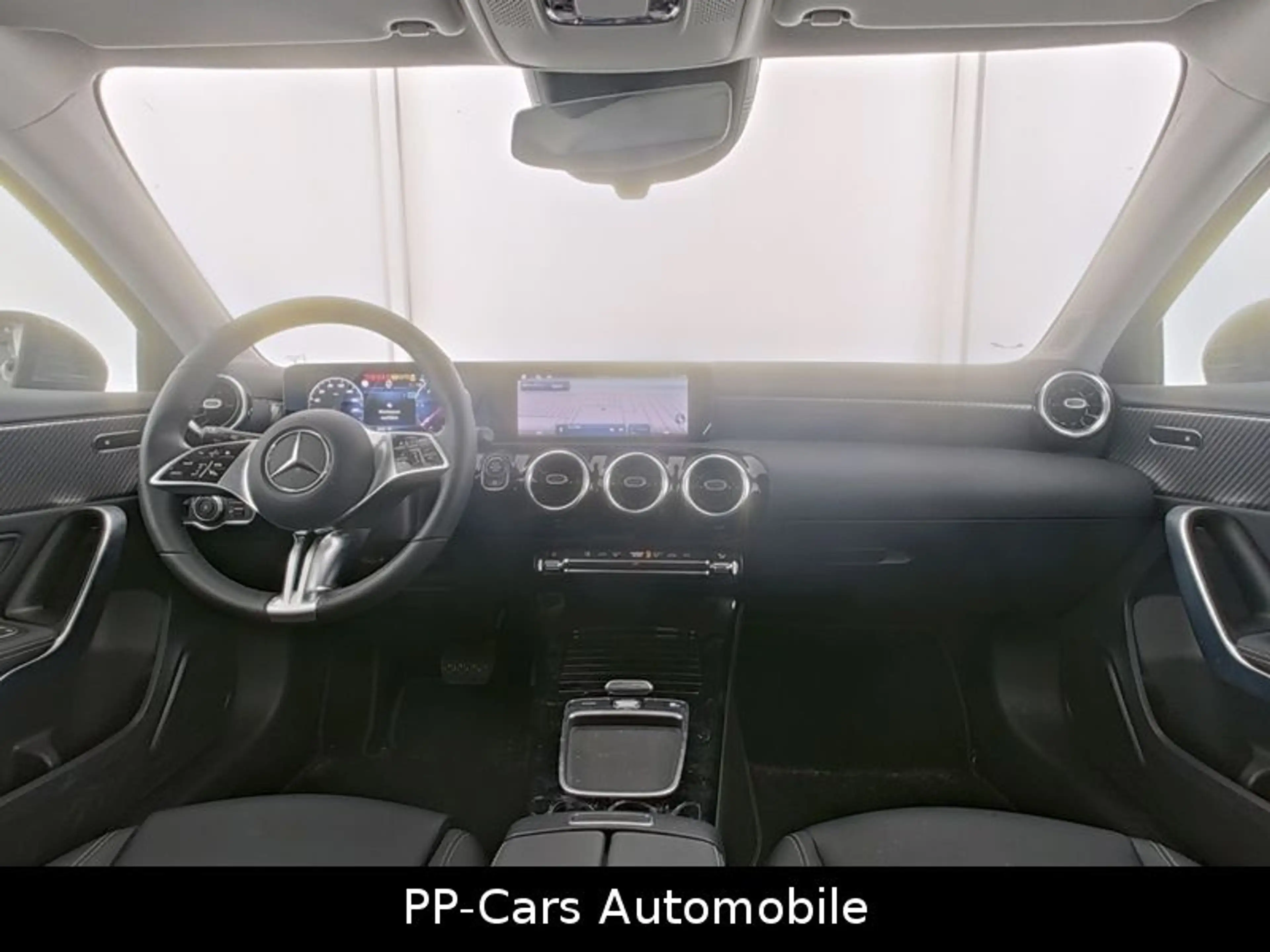 Mercedes-Benz A 200 d Progressive Advanced*Multibeam*FAP*360°K — photo 3