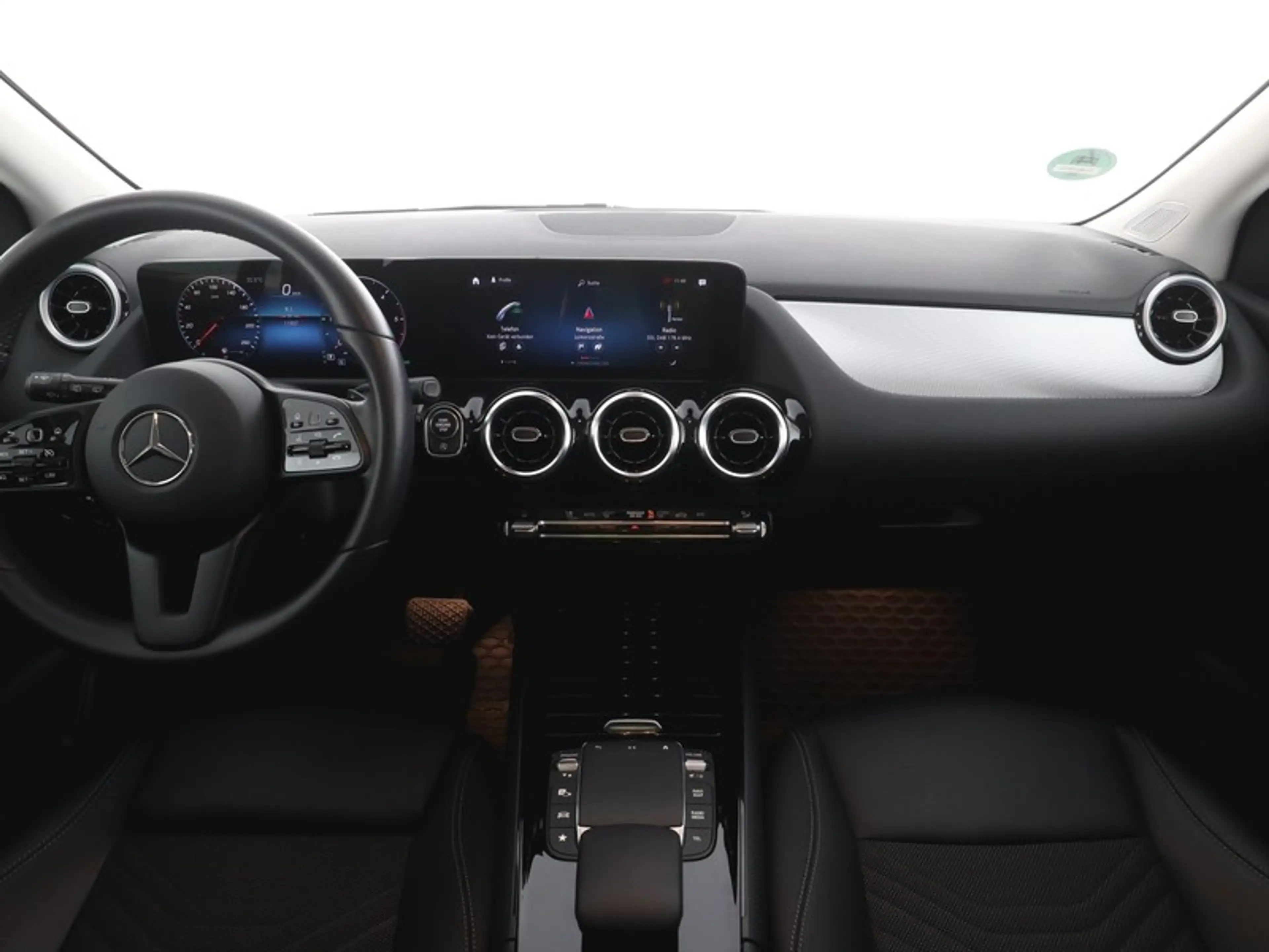 Mercedes-Benz B 220 d NAVI/LED/KAMERA — photo 8