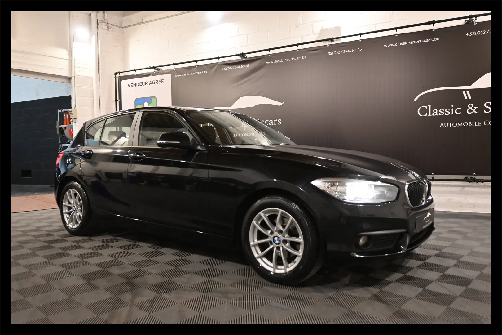 BMW 116 116d FACELIFT EURO 6b / GPS NAVI / PDC !! Noir - 1