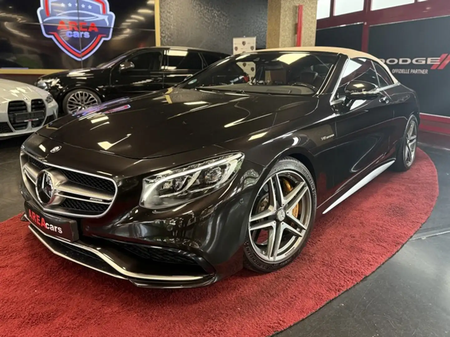 Mercedes-Benz S 63 AMG Cabrio 4M HUD AIRMATIC MASSAGE BUR 360 Braun - 1