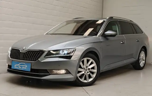 Skoda Superb SW 1.6 CR TDi Style DSG - Apple Carplay - Trekhaak