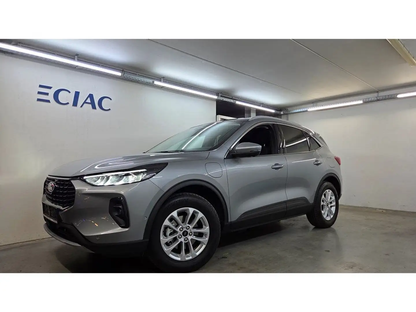 Ford Kuga PHEV Titanium - Open dak - Trekhaak Gris - 1