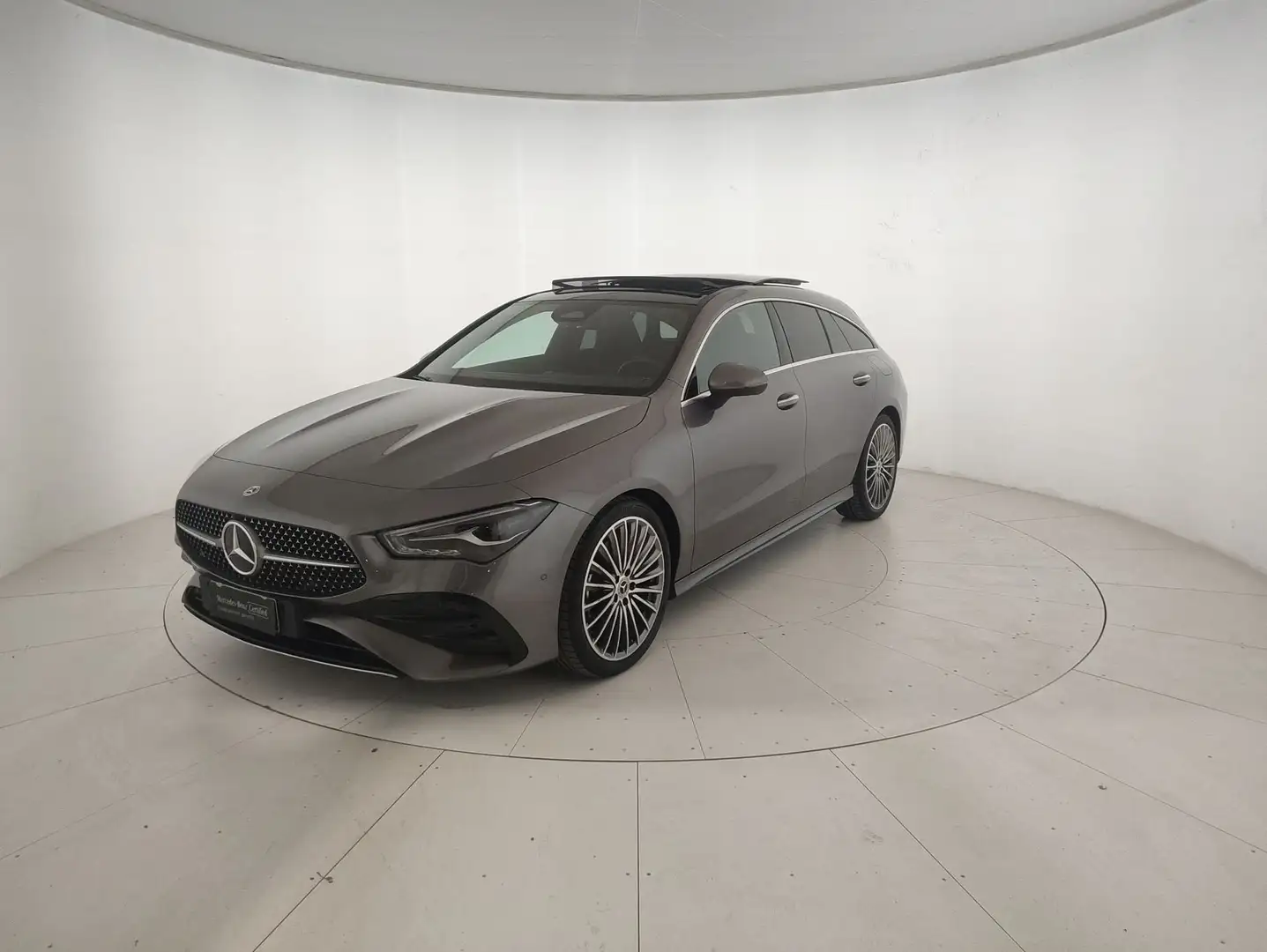 Mercedes-Benz CLA 200 CLA Shooting Brake 200 d AMG Line Advanced Plus a Grigio - 1