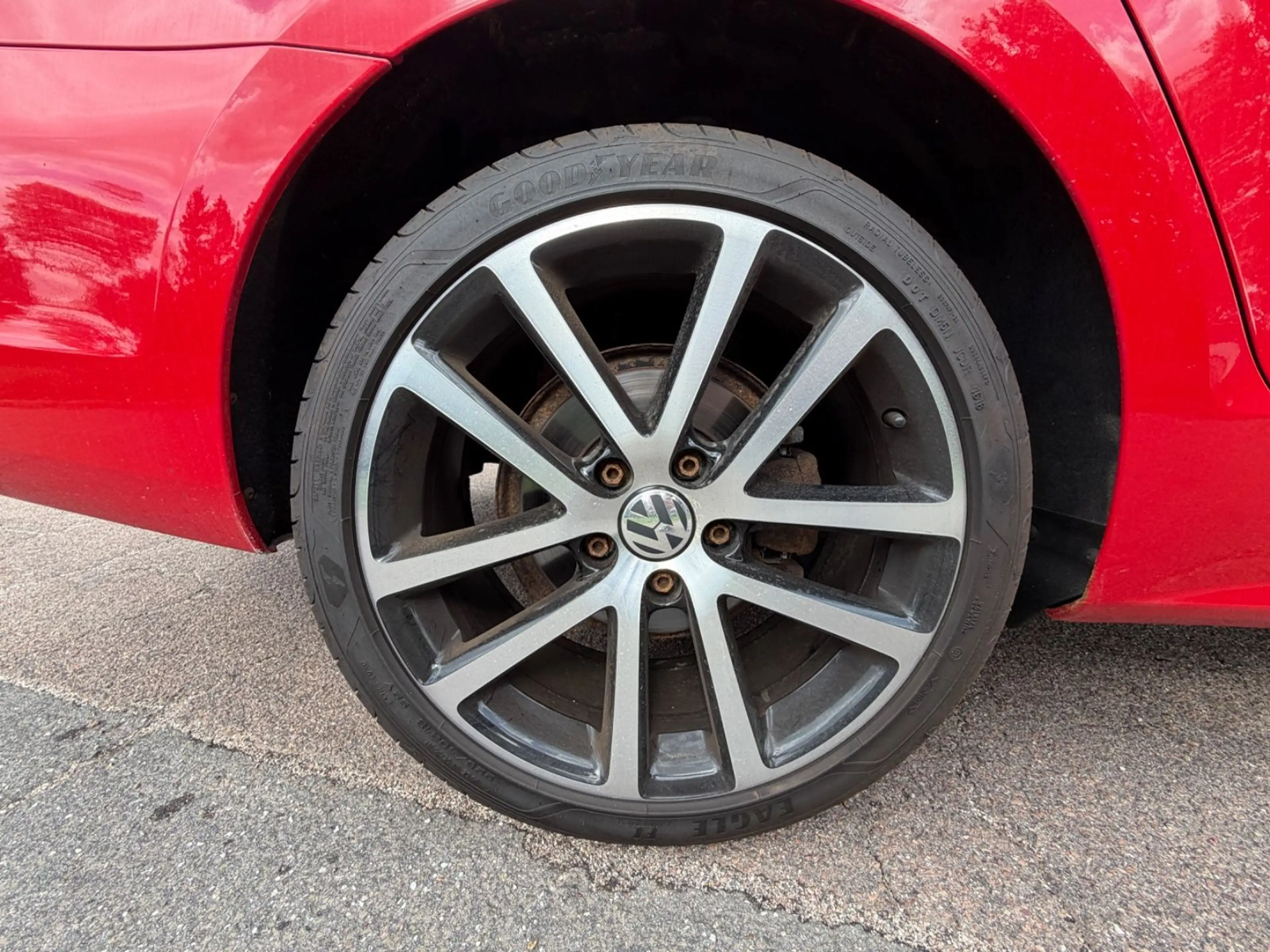 Volkswagen Jetta Highline, Sport-Paket, Bluetooth, 1. Hand — photo 10