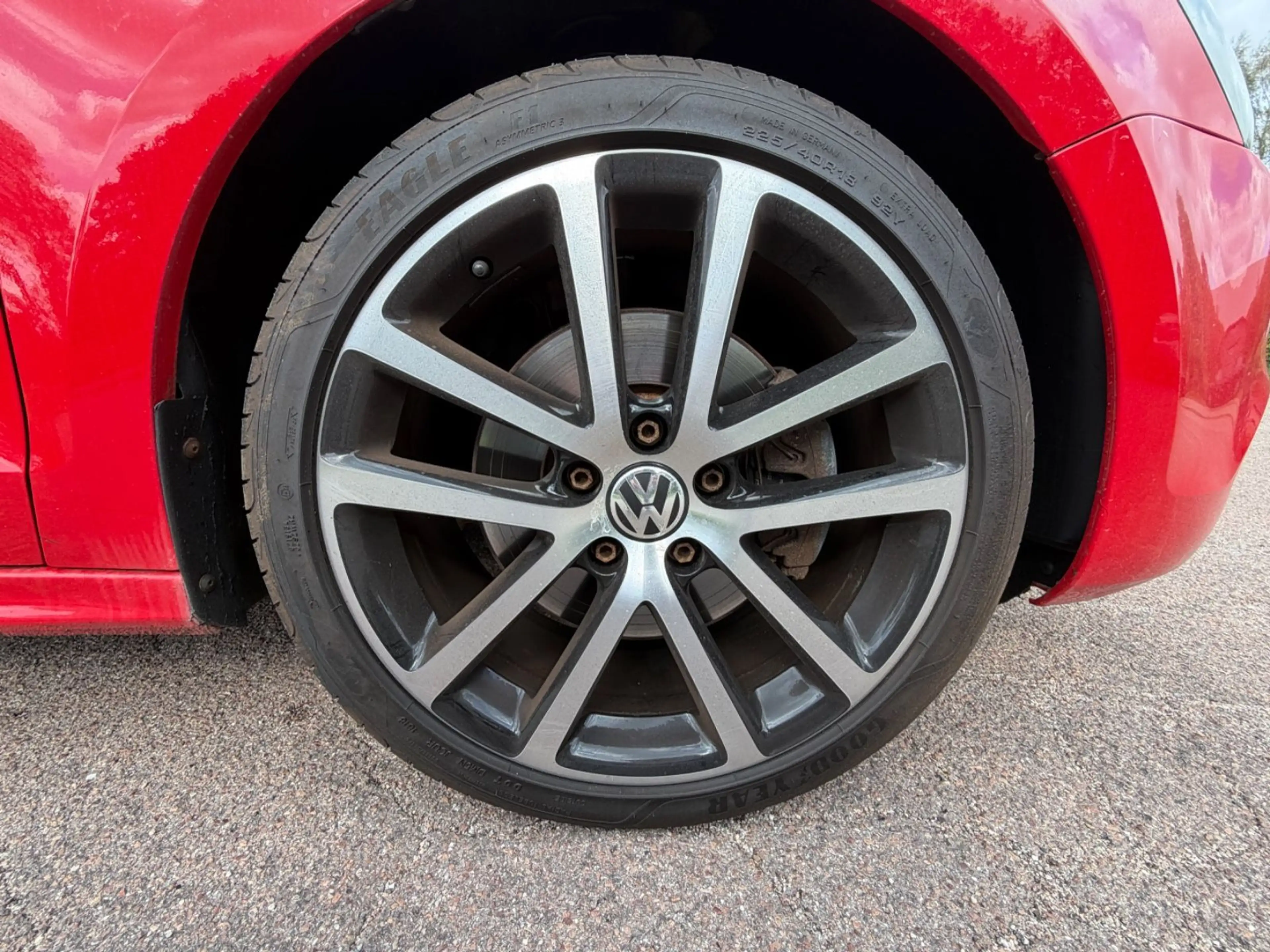 Volkswagen Jetta Highline, Sport-Paket, Bluetooth, 1. Hand — photo 12