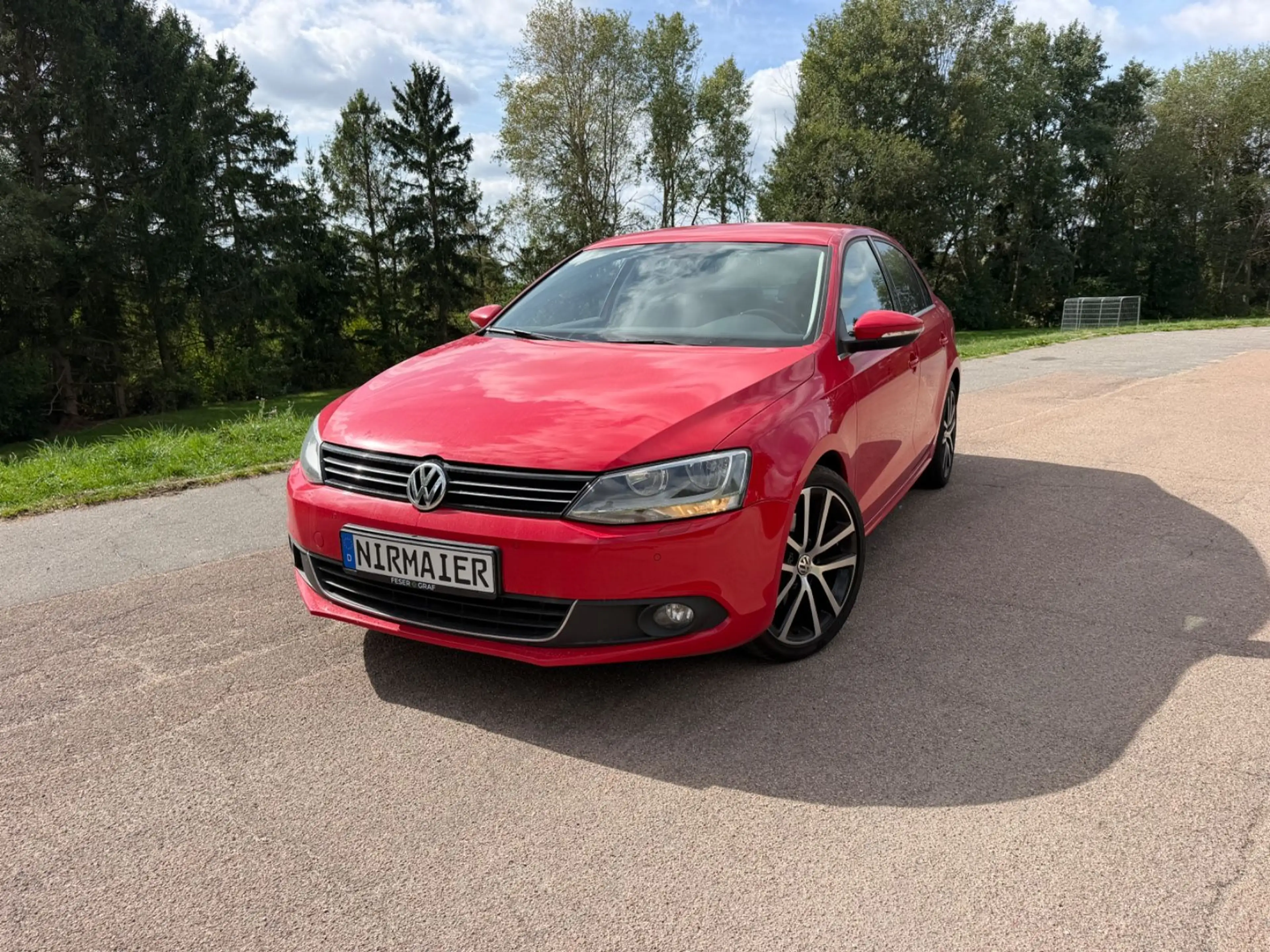 Volkswagen Jetta Highline, Sport-Paket, Bluetooth, 1. Hand — photo 3