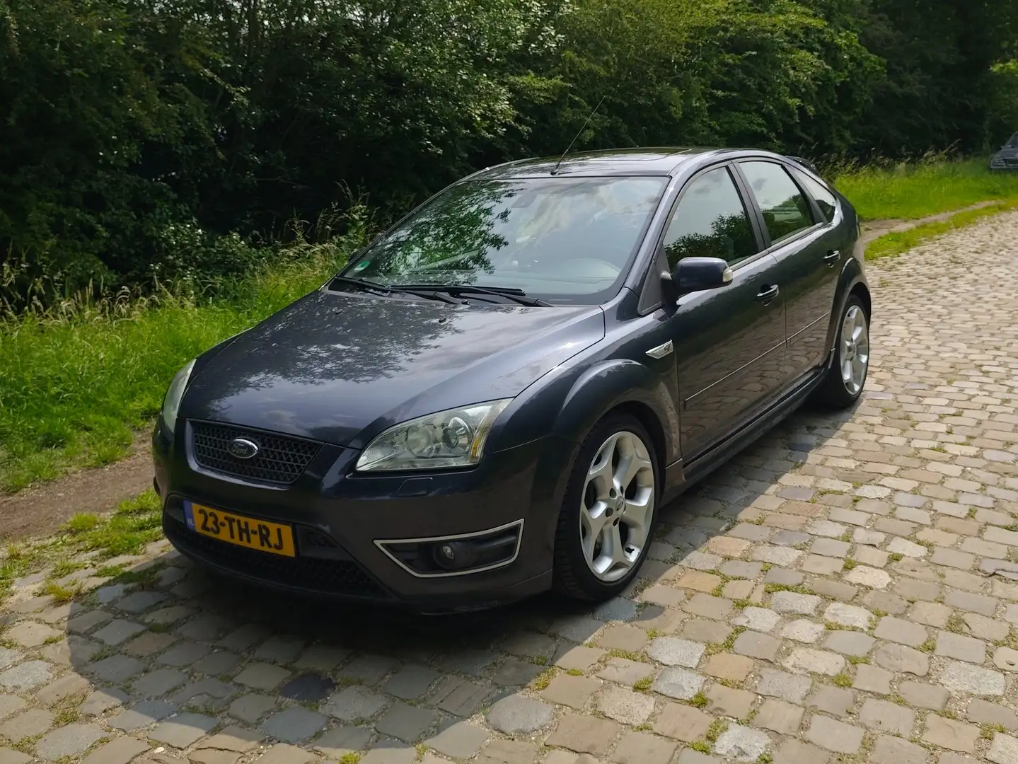 Ford Focus Focus 2.5-20V ST Grijs - 2