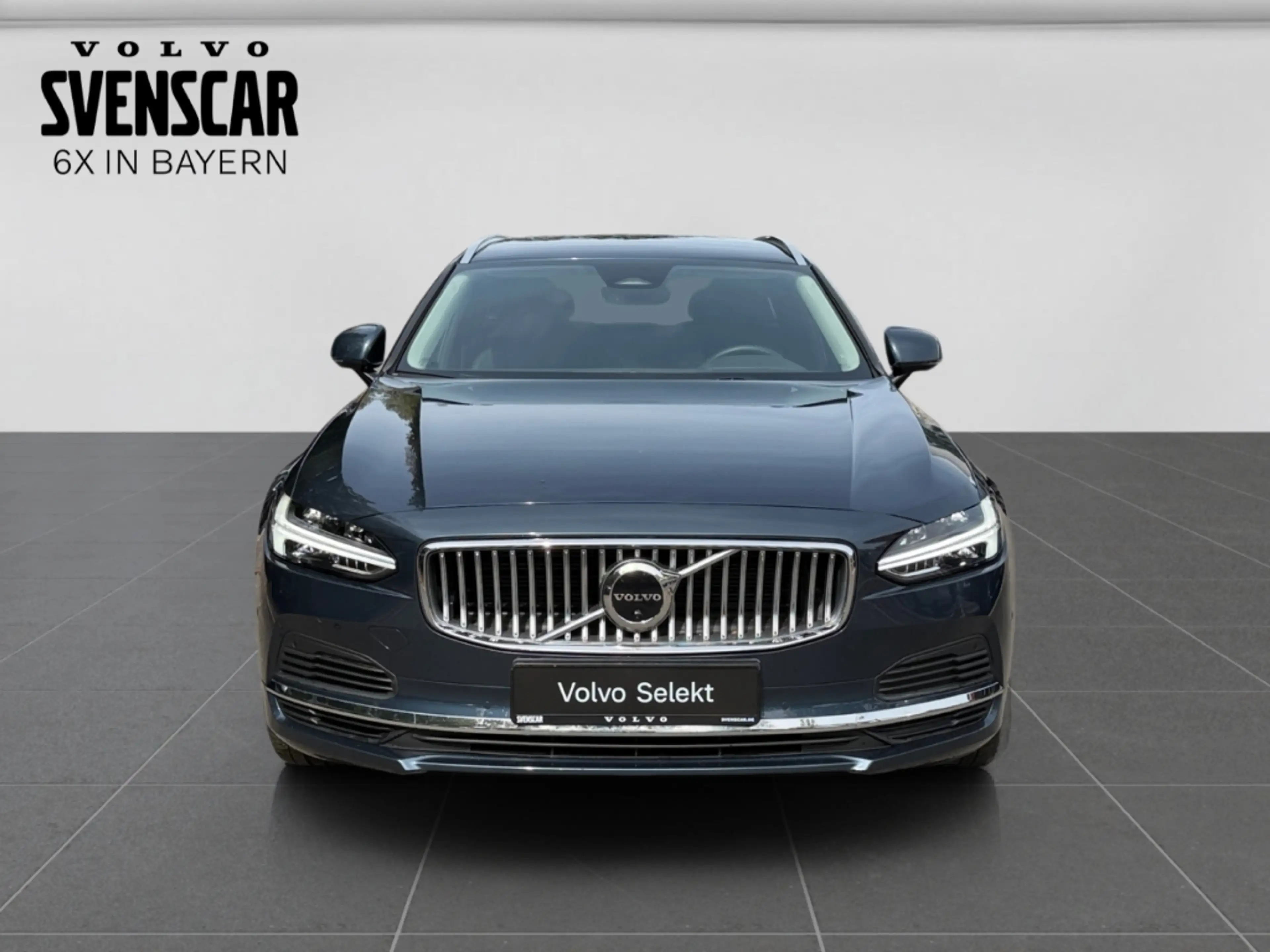 Volvo V90 Plus Bright Recharge AWD StandHZG AHK H&K — photo 9