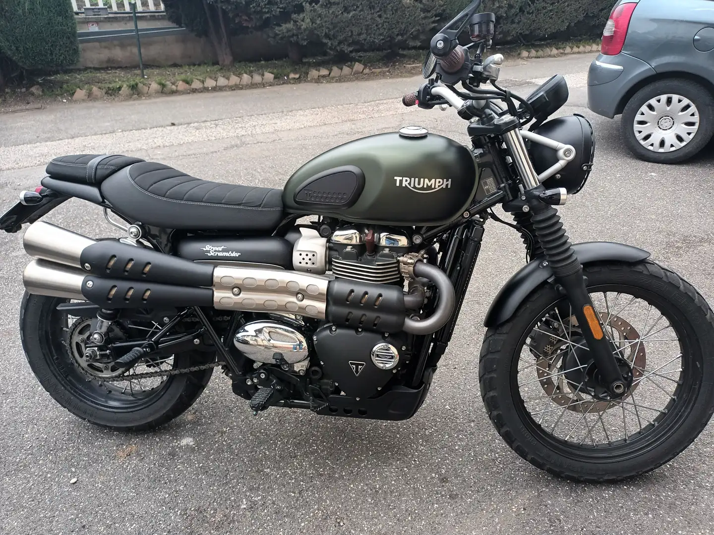 Triumph Street Scrambler 900 Groen - 1