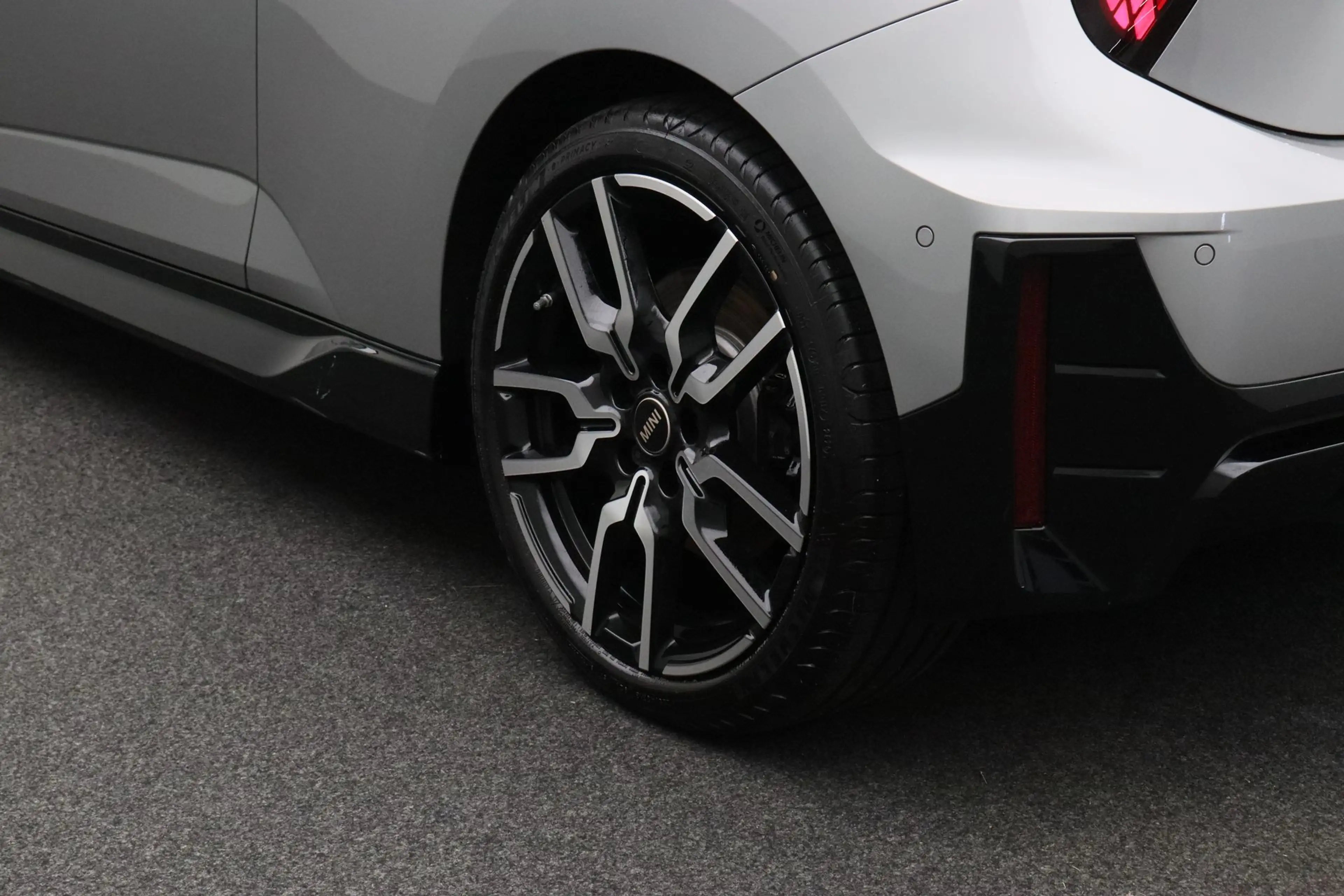 MINI John Cooper Works 3-Deurs SE Cooper 54.2 kWh | Pakket M | Panoramada — photo 4