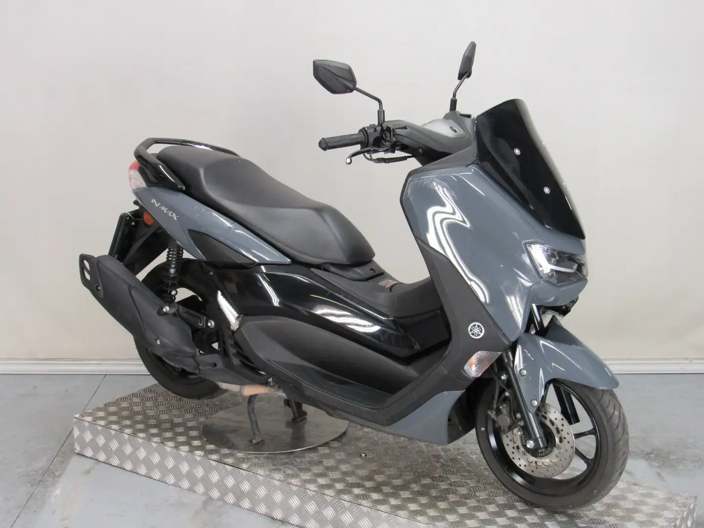 Yamaha X-Max 125 ABS Grigio - 2