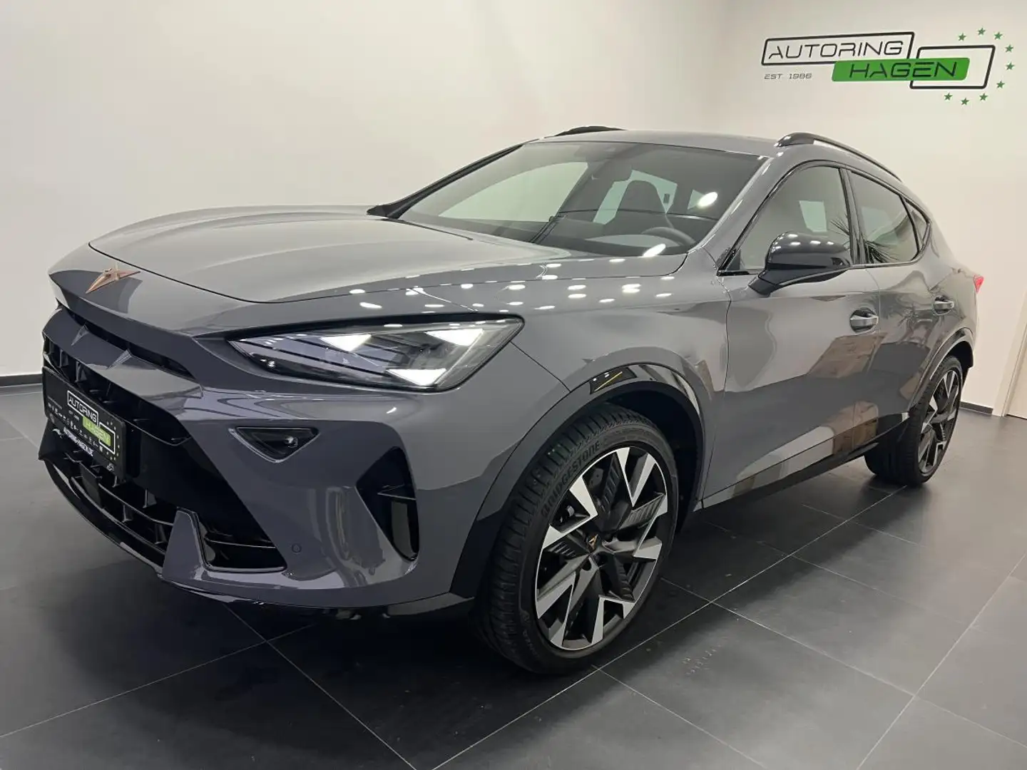 CUPRA Formentor VZ 333PS Allrad 4Drive DSG el.HK|Winter|LED Graphe Grau - 2