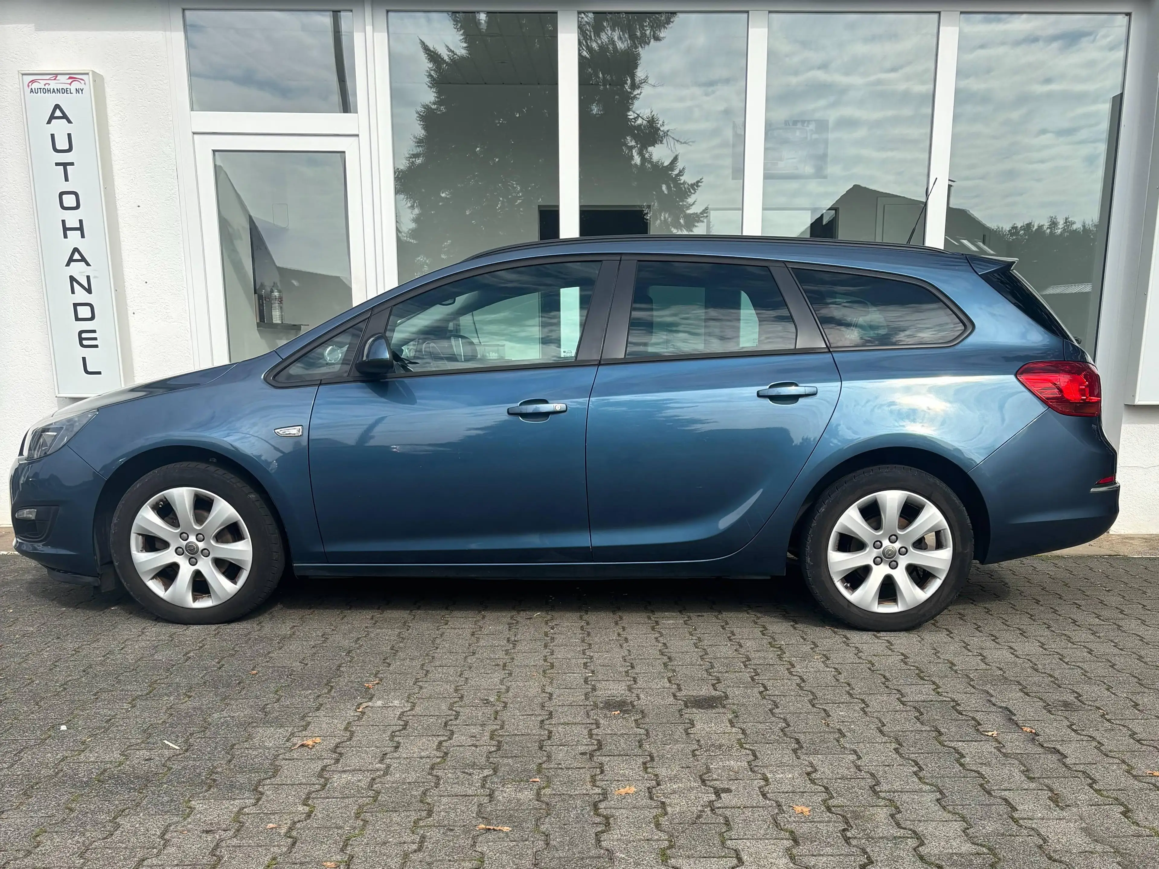 Opel Astra Style — photo 4