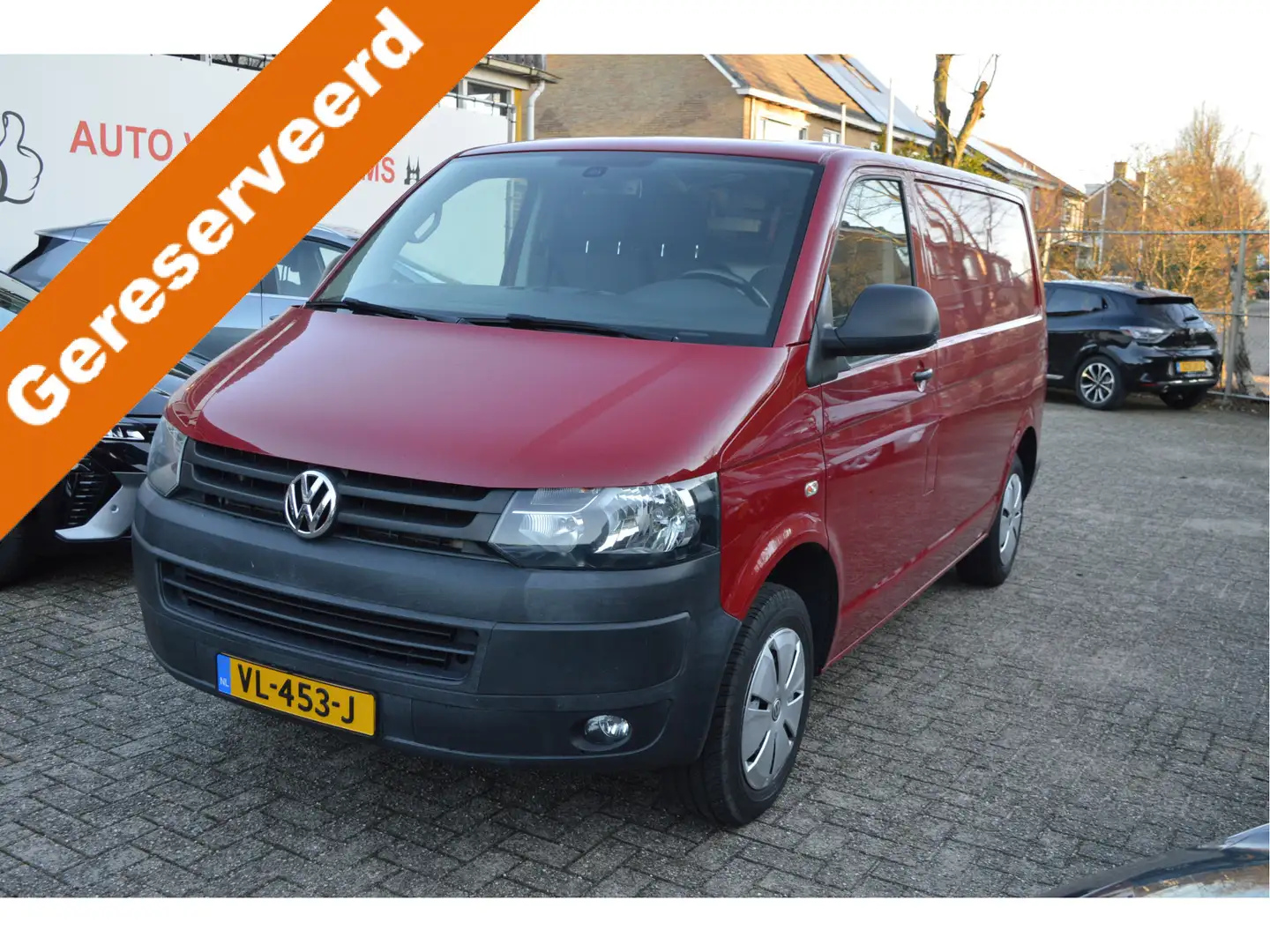 Volkswagen T5 Transporter 2.0 TDI L1H1 141PK NL-auto / 1e eign. / Zeer nette Rot - 1