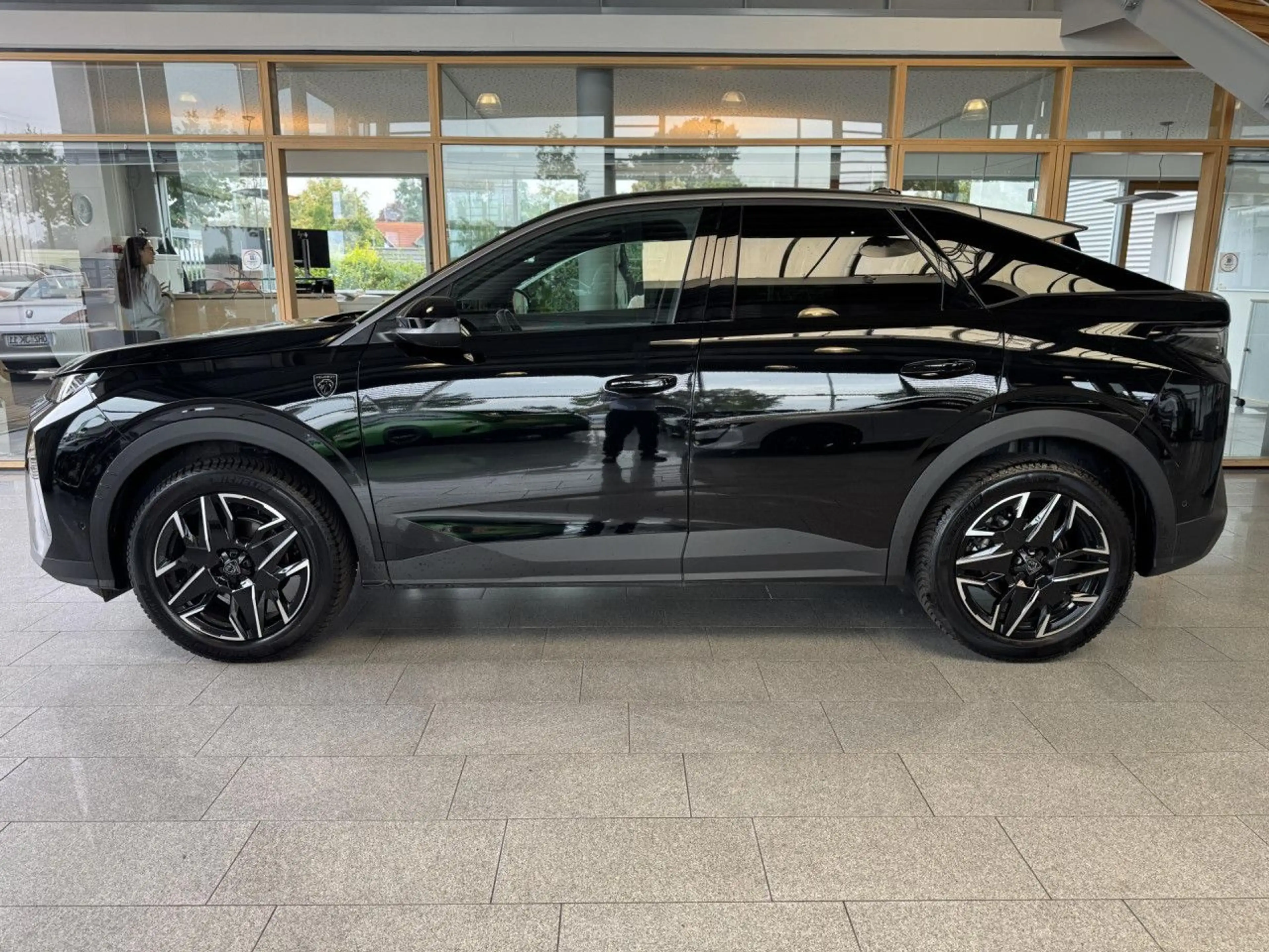 Peugeot 3008 Hybrid 145 GT, 360, ACC, Schiebedach! Navi — photo 4
