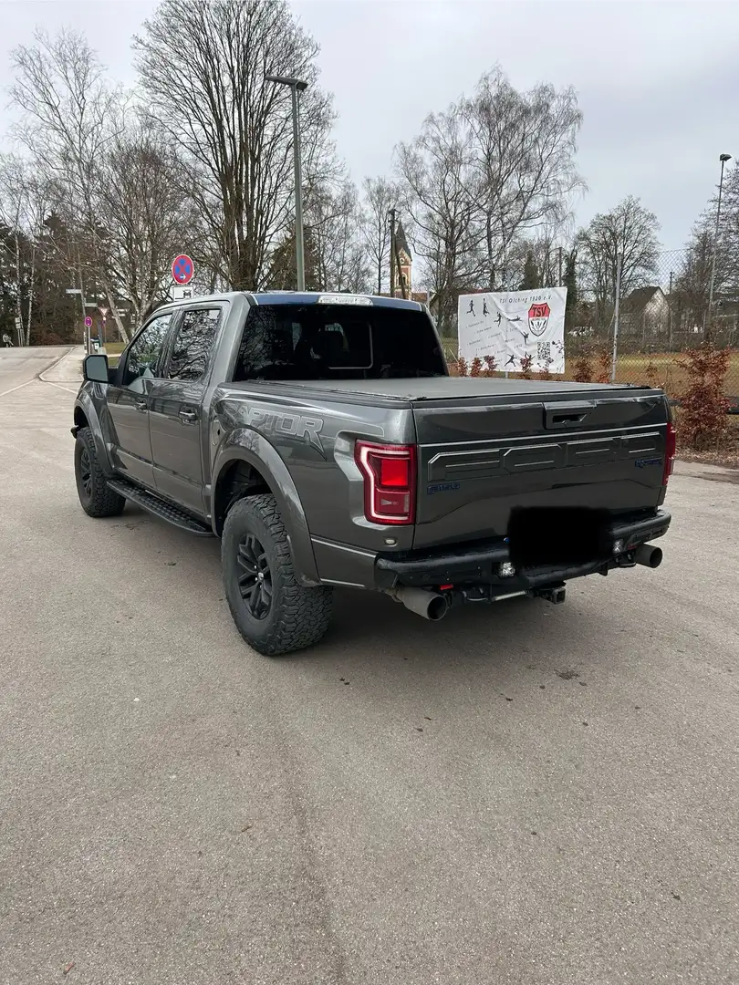 Ford F 150 Raptor Grau - 2