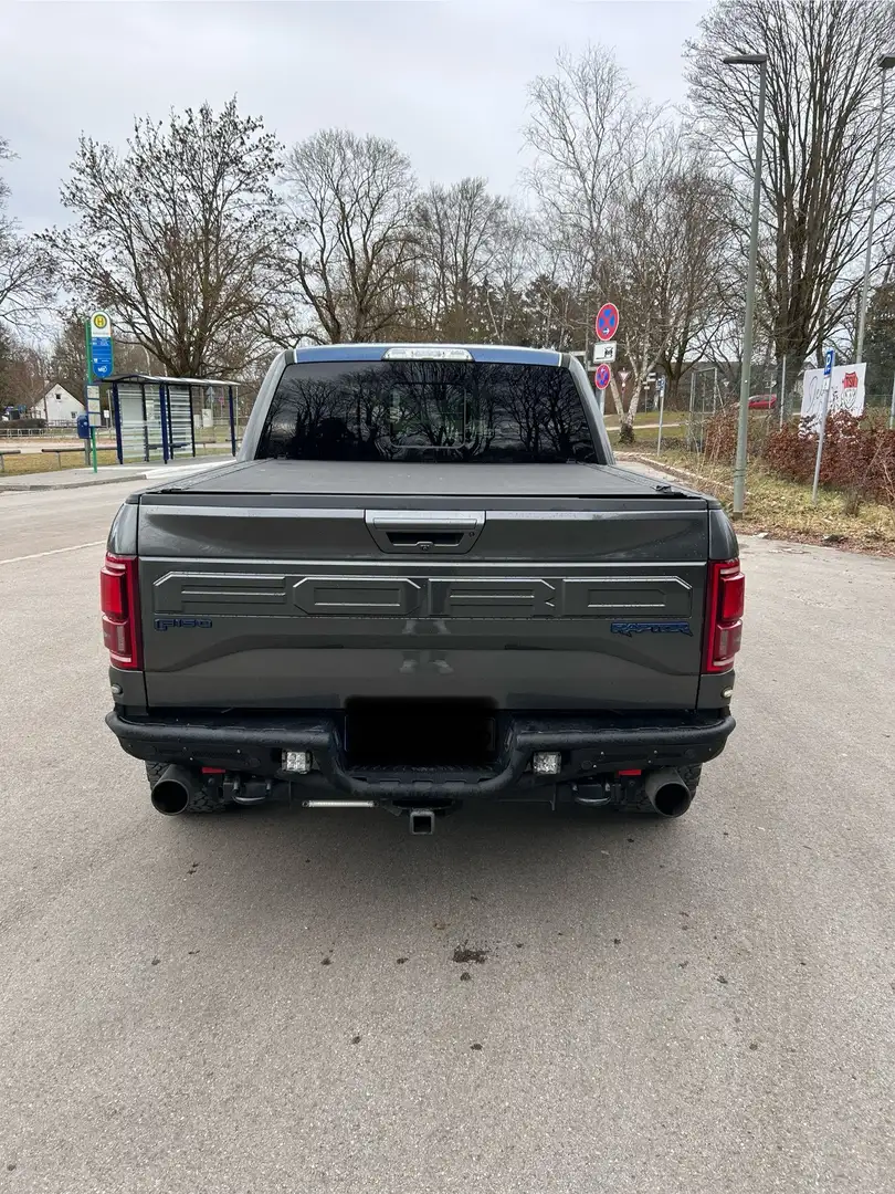 Ford F 150 Raptor Grau - 1