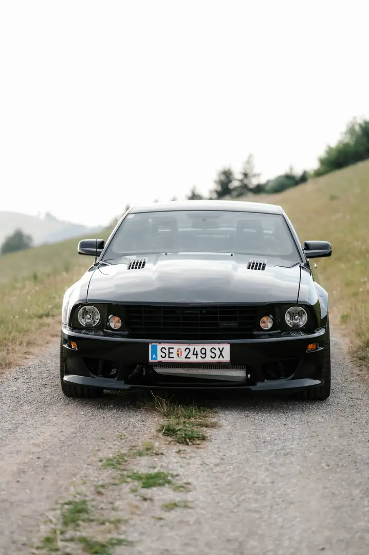 Ford Mustang Saleen S281 Schwarz - 2